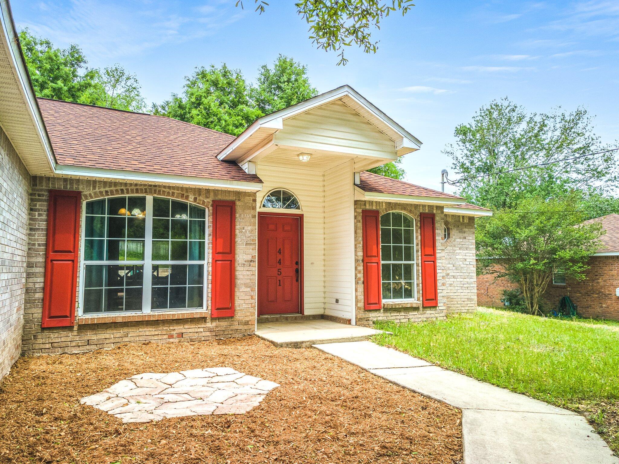 RIVERCHASE S/D PH 1 - Residential