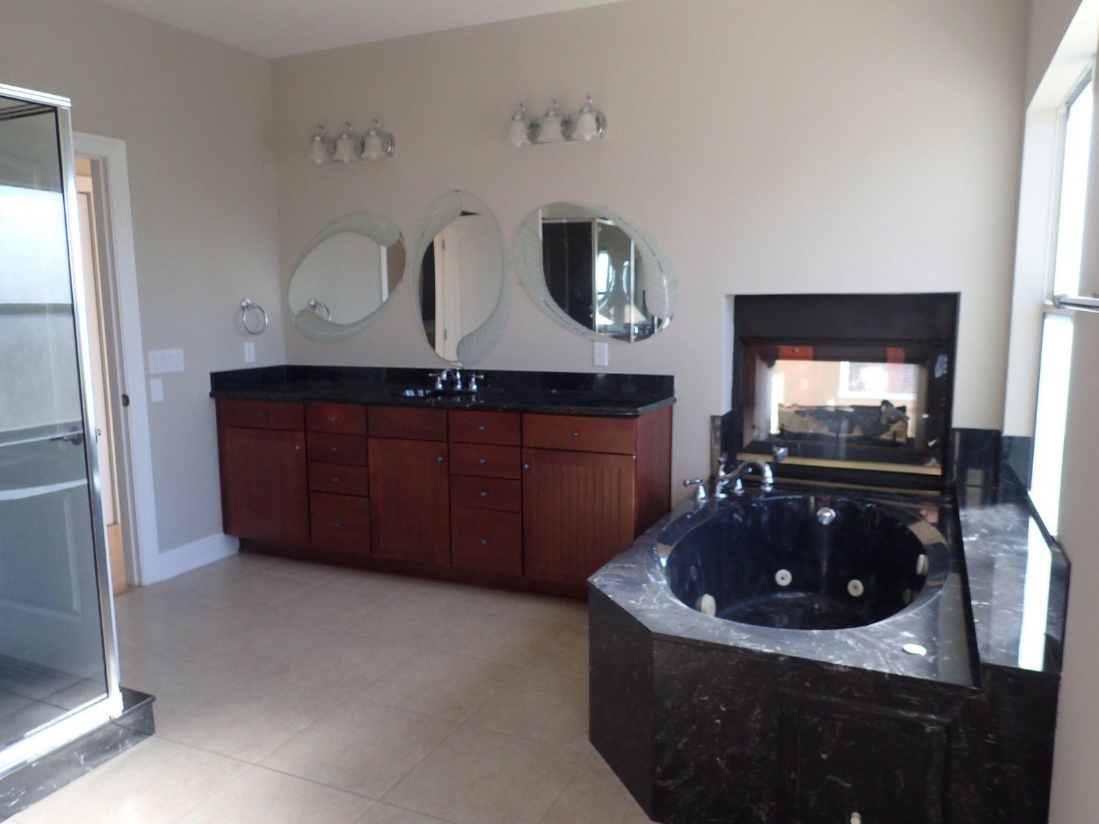 HERITAGE PARK - Residential