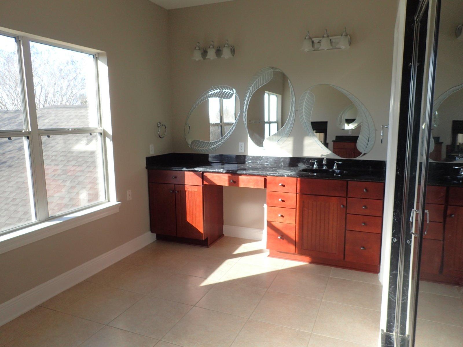 HERITAGE PARK - Residential