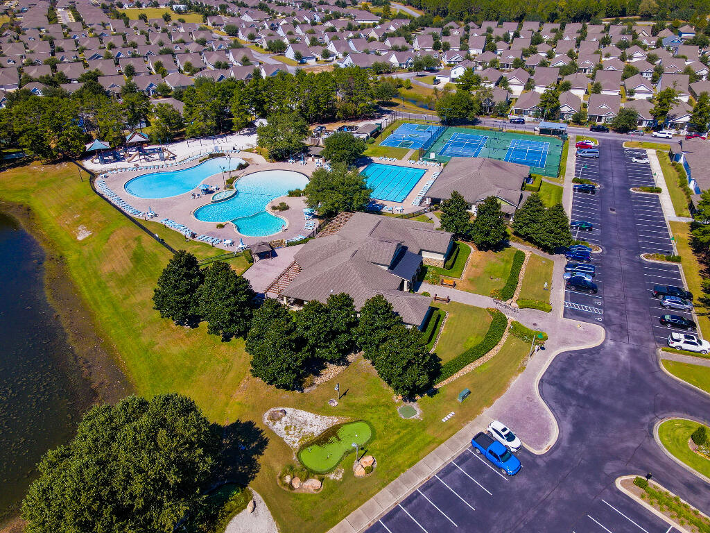 HAMMOCK BAY - Residential