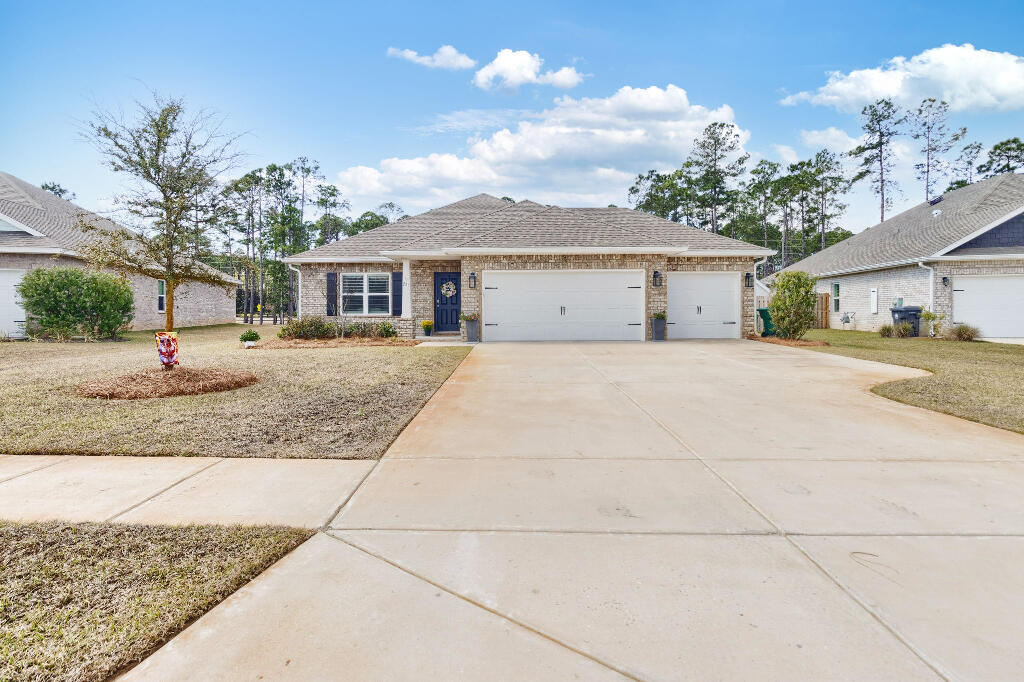 HAMMOCK BAY - Residential