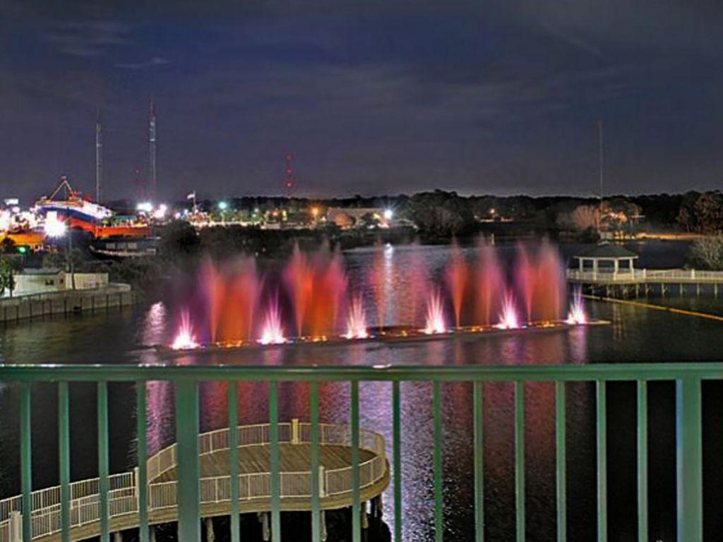 Laketown Wharf Phase II - Residential