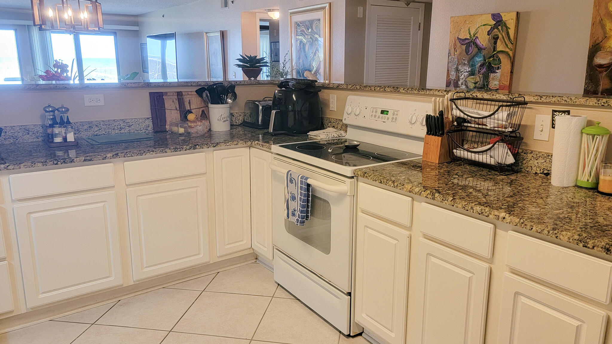 SURF DWELLER CONDO - Residential