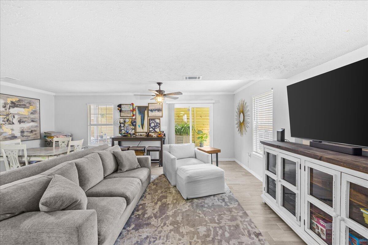 FOREST OAKS PH 3 - Residential