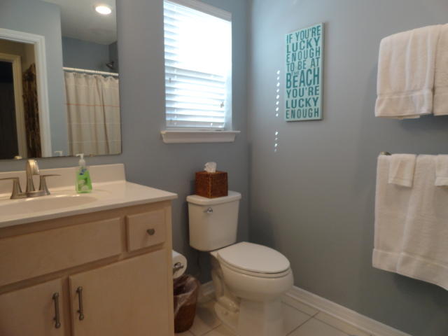 ROLLIN TIDE VILLAS - Residential