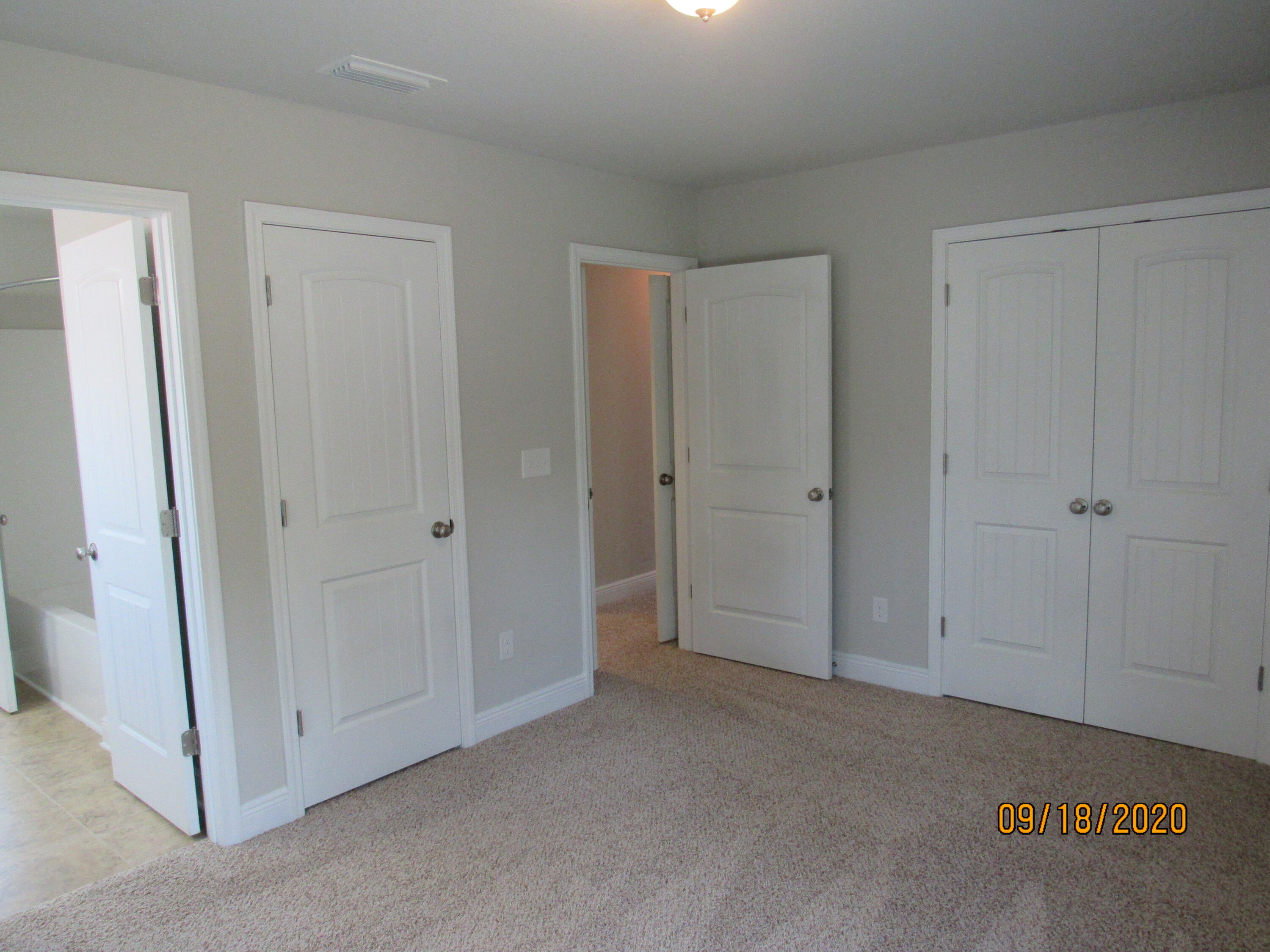 HAMMOCK BAY - Residential Lease