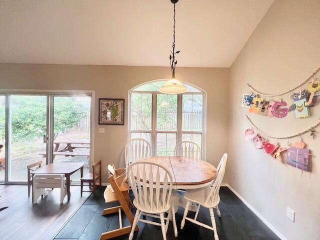 HIDDEN LAKES - Residential Lease