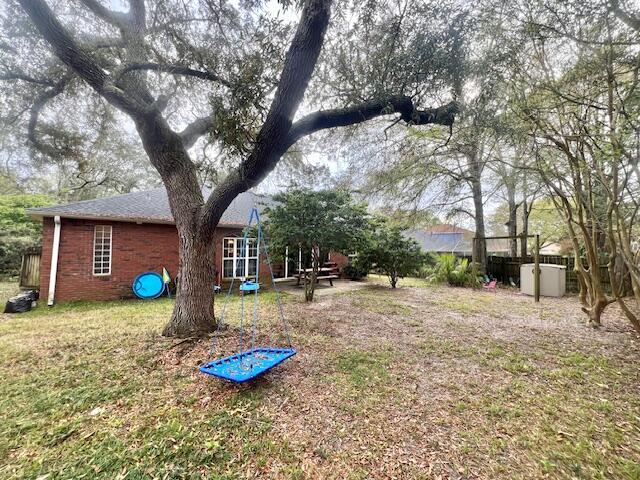 HIDDEN LAKES - Residential Lease