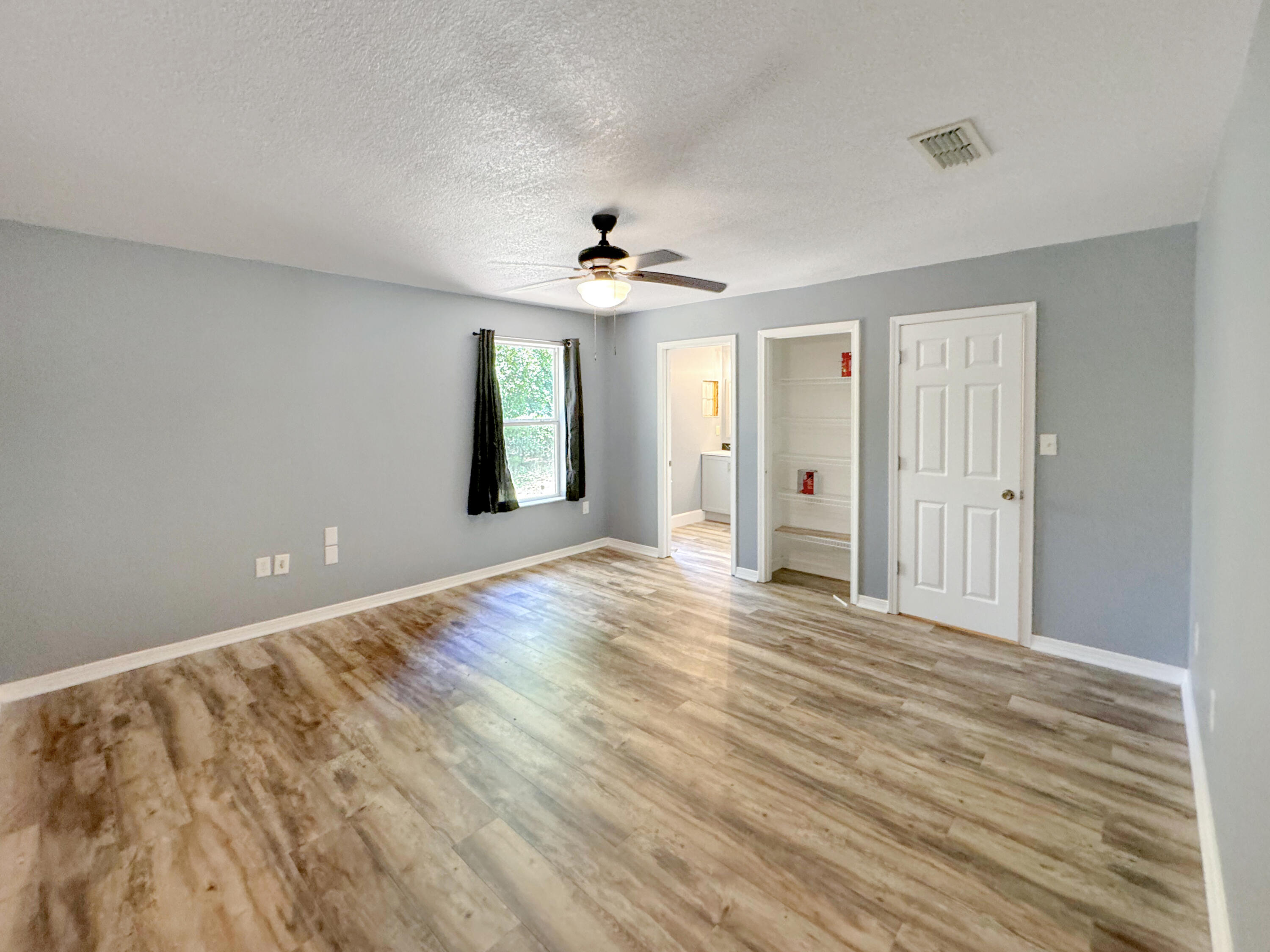 RIDGE CREST PH I - Residential