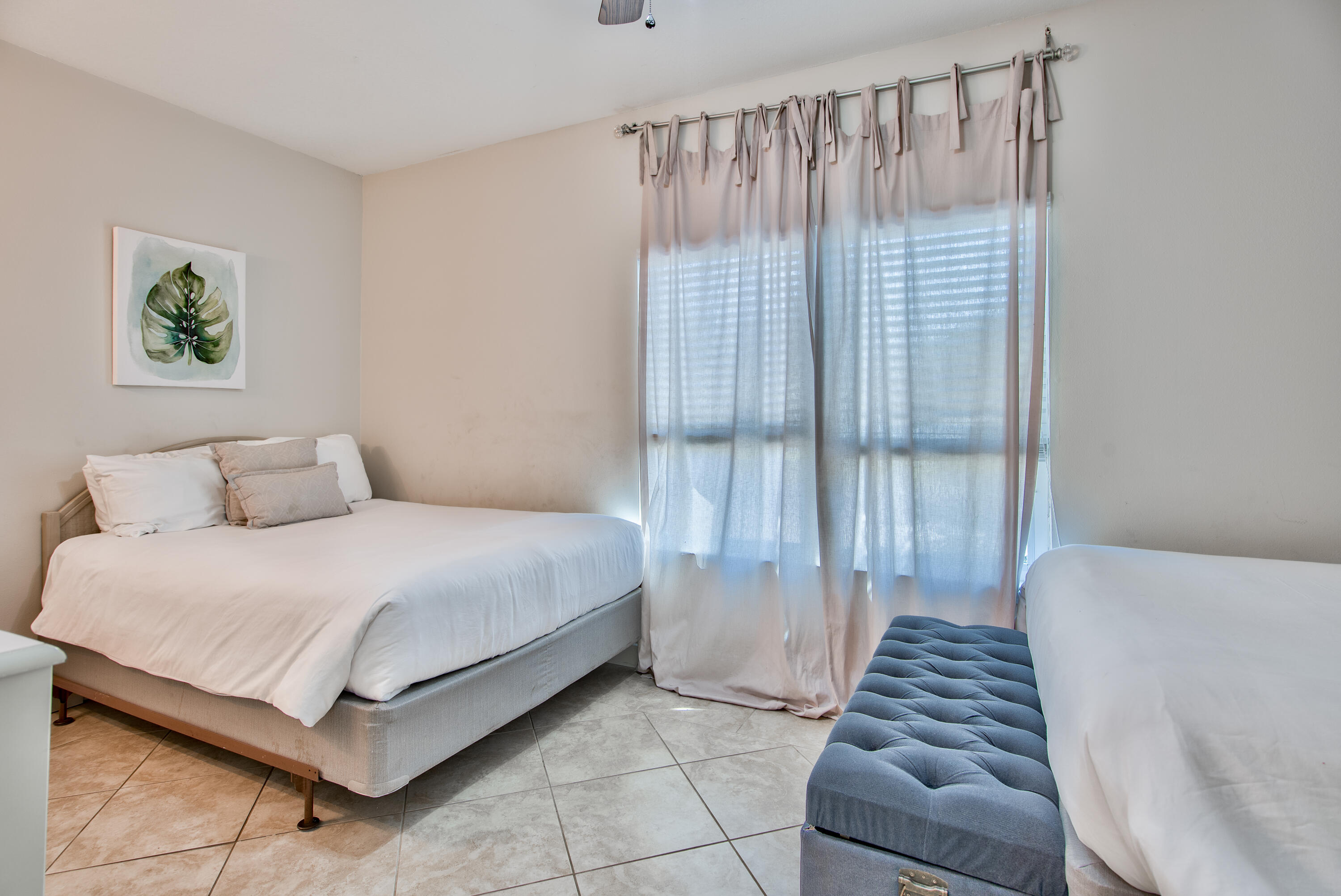 PORT OF CALL - Residential