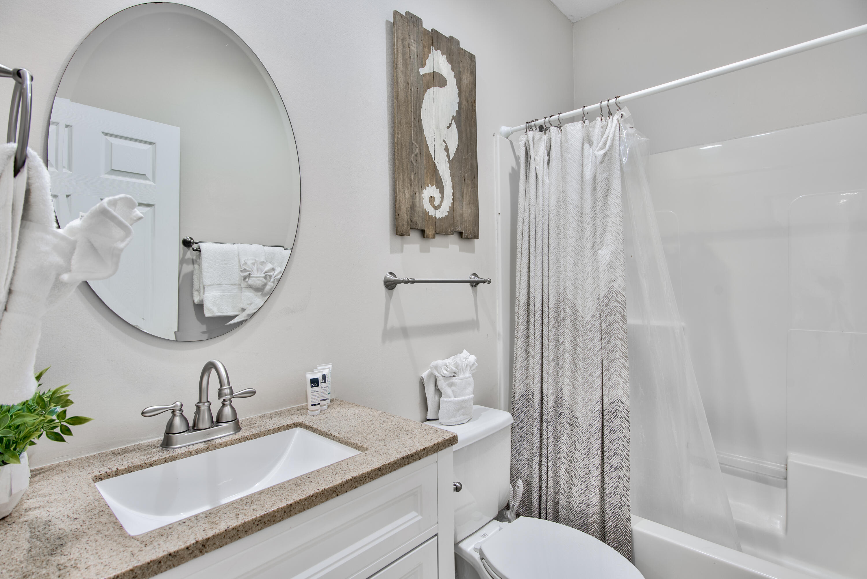 PORT OF CALL - Residential