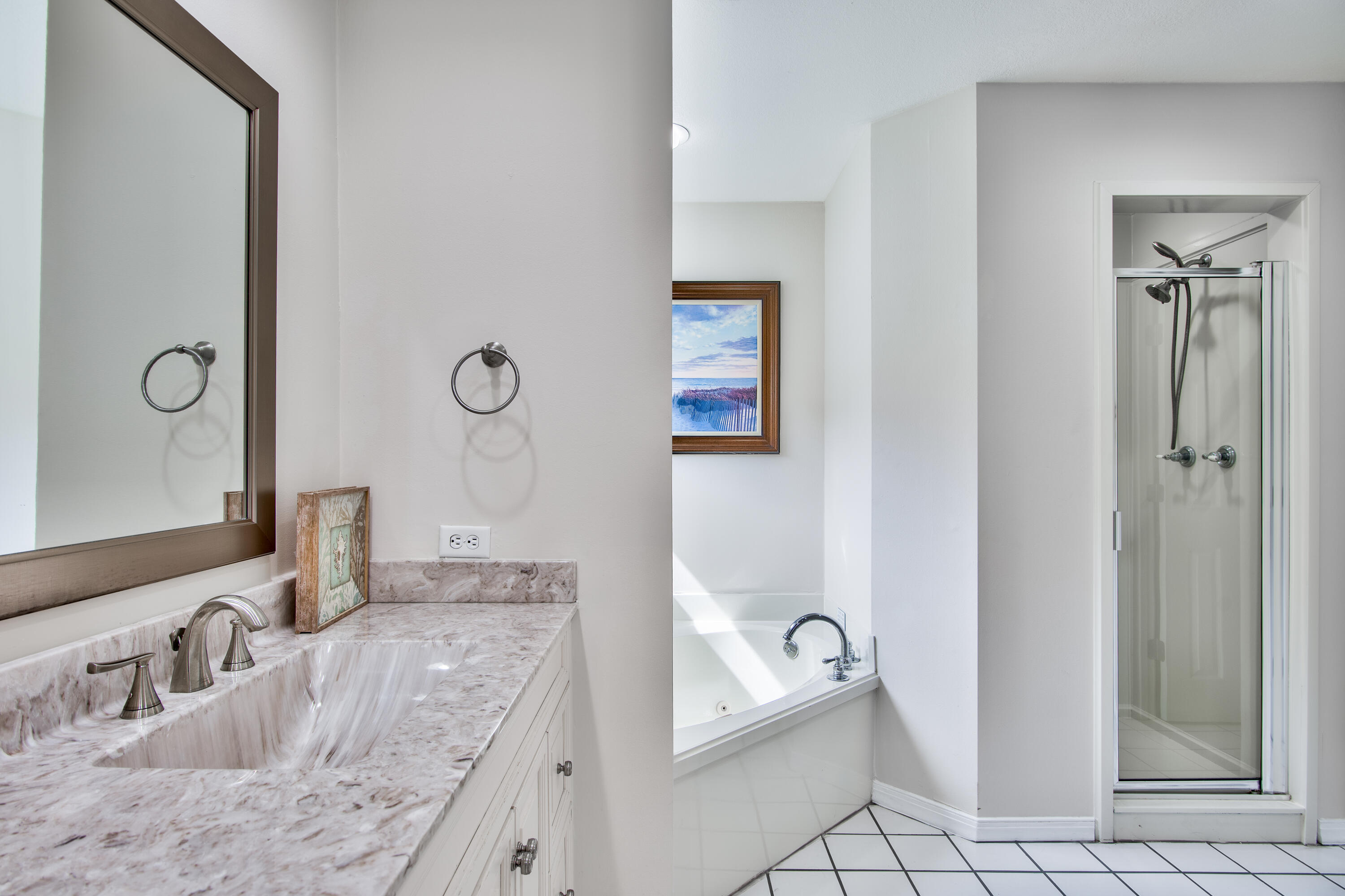 PORT OF CALL - Residential