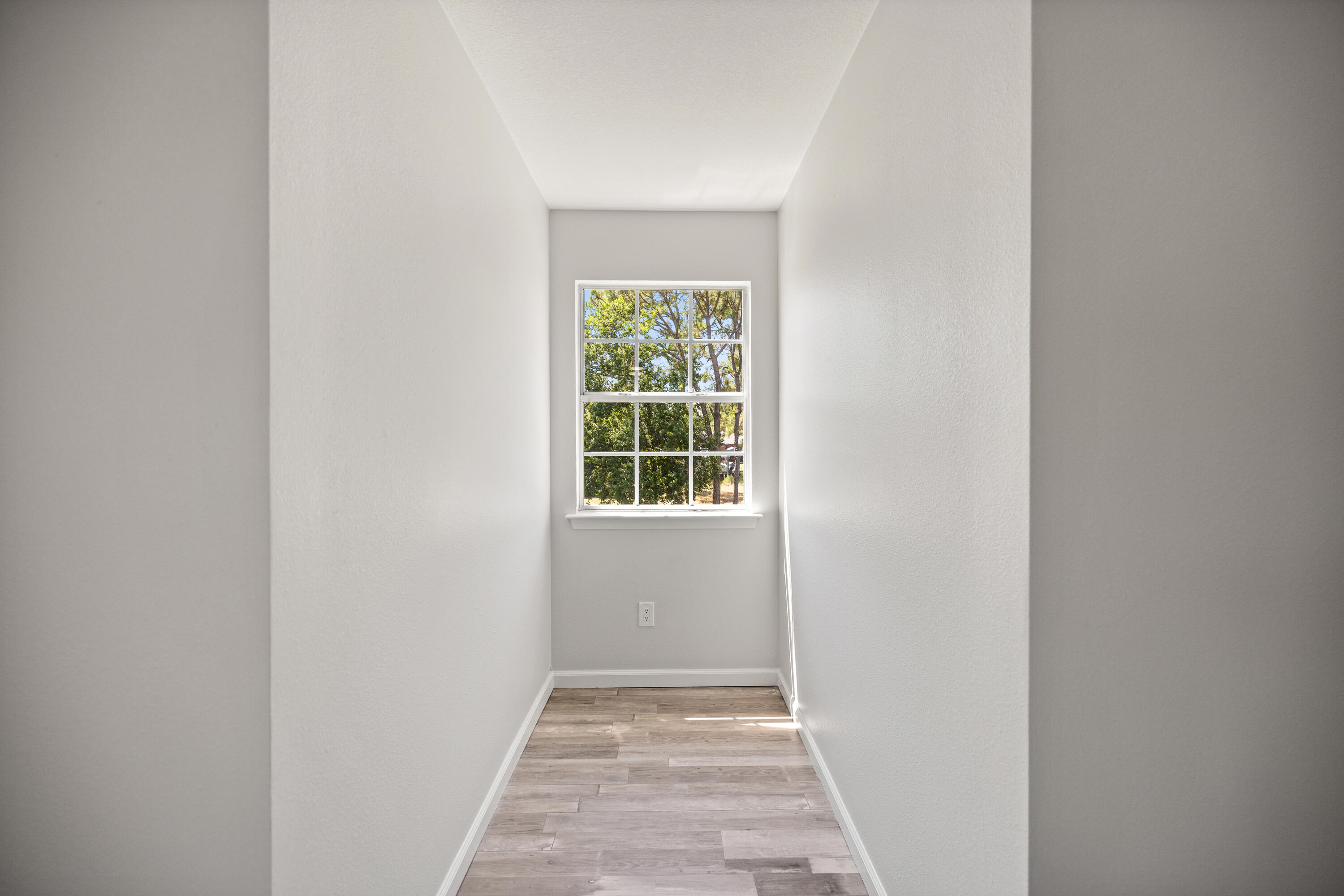 POLYNESIAN ISLANDS - Residential