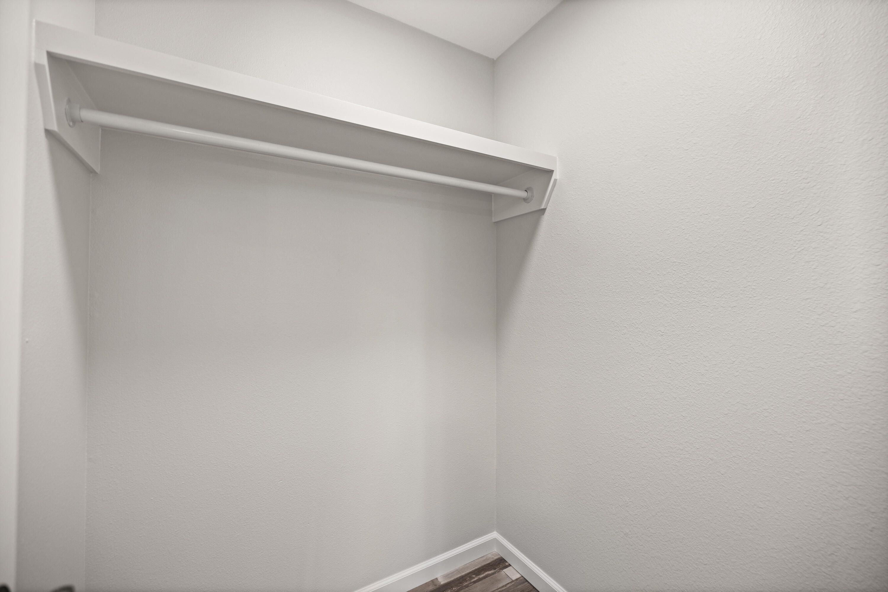 POLYNESIAN ISLANDS - Residential