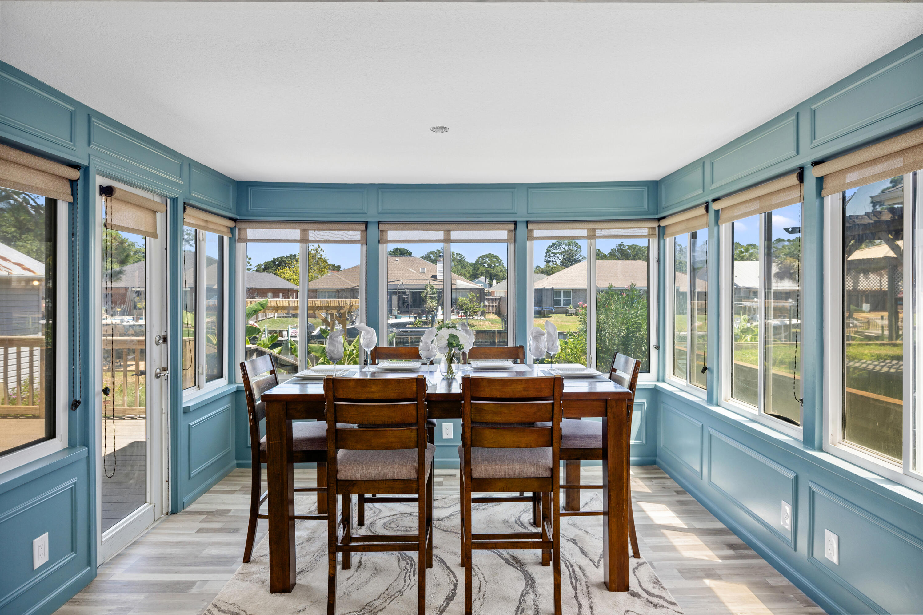 POLYNESIAN ISLANDS - Residential