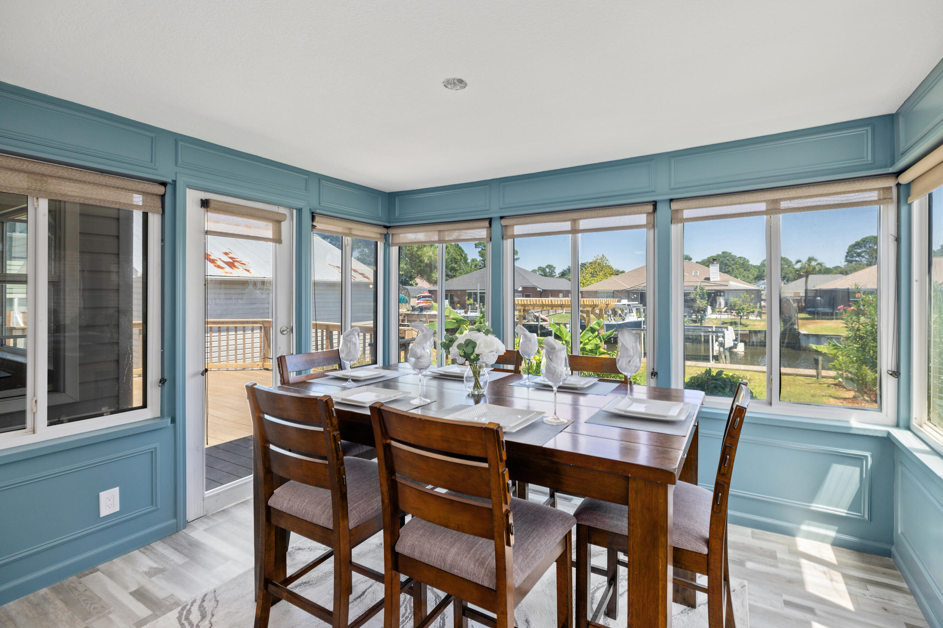 POLYNESIAN ISLANDS - Residential