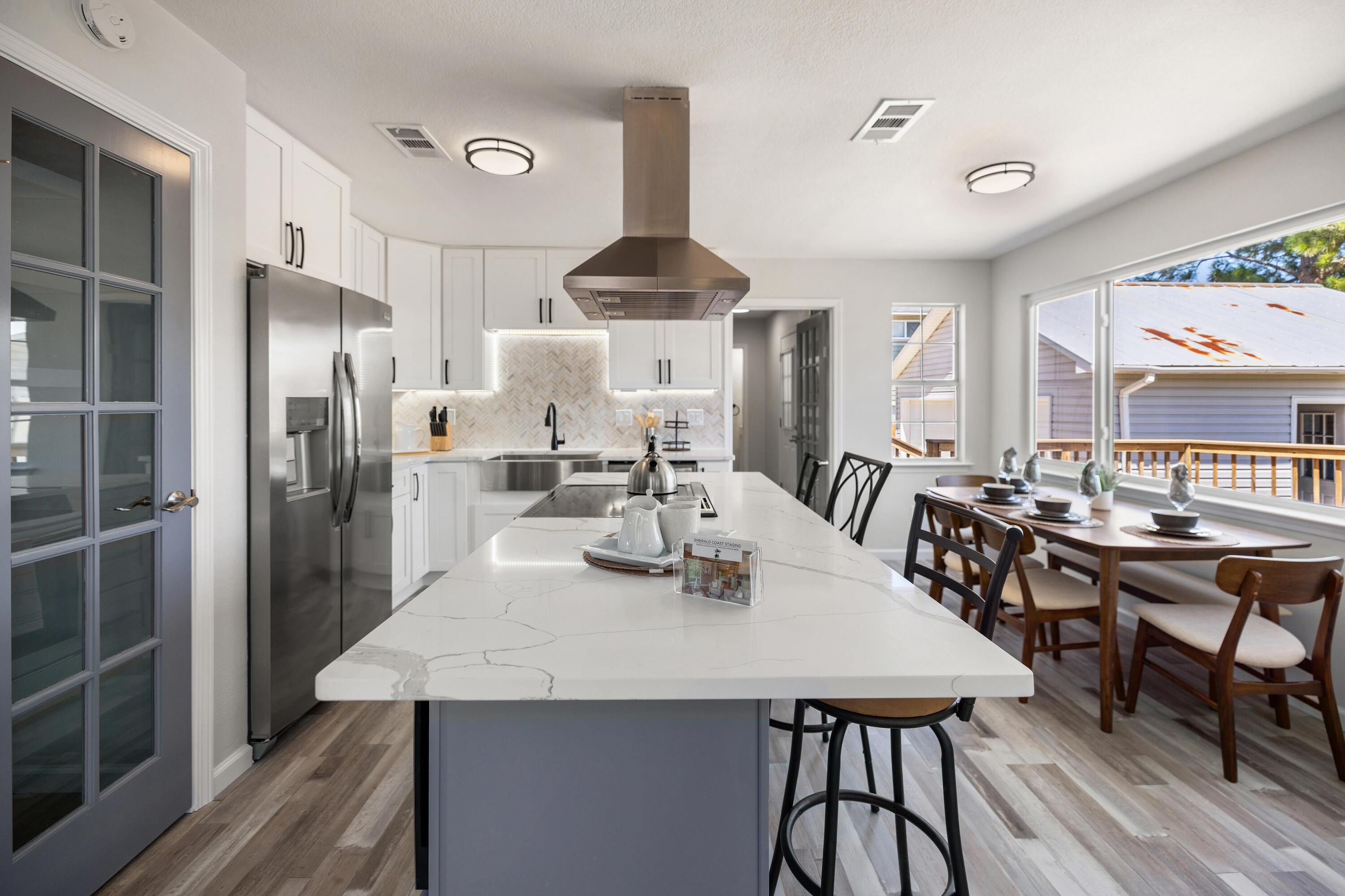 POLYNESIAN ISLANDS - Residential