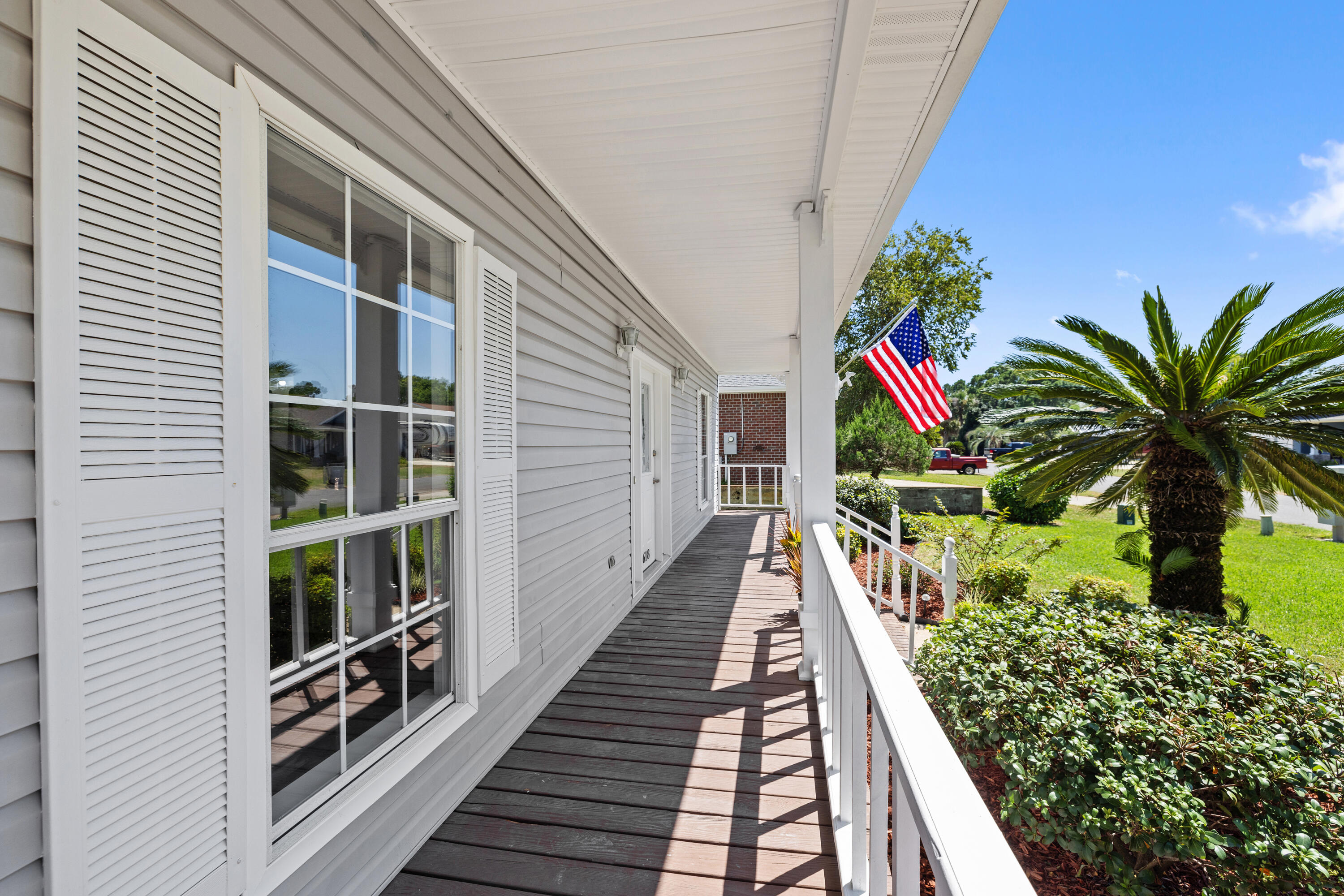 POLYNESIAN ISLANDS - Residential