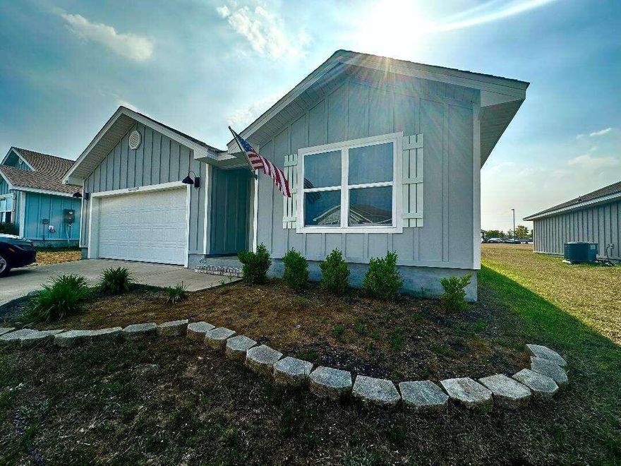 The Cali is one of the most popular designs featuring 4 bedrooms, 2 baths, covered back patio & 2 car garage. Kitchenfeatures a nice island bar, stainless steel appliances, smooth top range, built-in microwave, pantry, quiet dishwasher &awesome open design perfect for entertaining you and your guests. Beautiful wood look flooring throughout, Friesecarpet in the bedrooms & the Smart Home 'Connect' System with your video camera doorbell/keyless entry throughdoor/garage & more. Bedroom-1 & its adjoining bath features a lg. walk in closet, double vanity sinks, oversized linen closet& a lg. 5' shower. Stylish, desirable & durable Hardie plank exterior makes this home a fortress from weather. Shoal RiverLanding offers homeowners a community pool RIGHT BEHIND THE HOUSE with a cabana, sidewalks, and undergroundutilities.