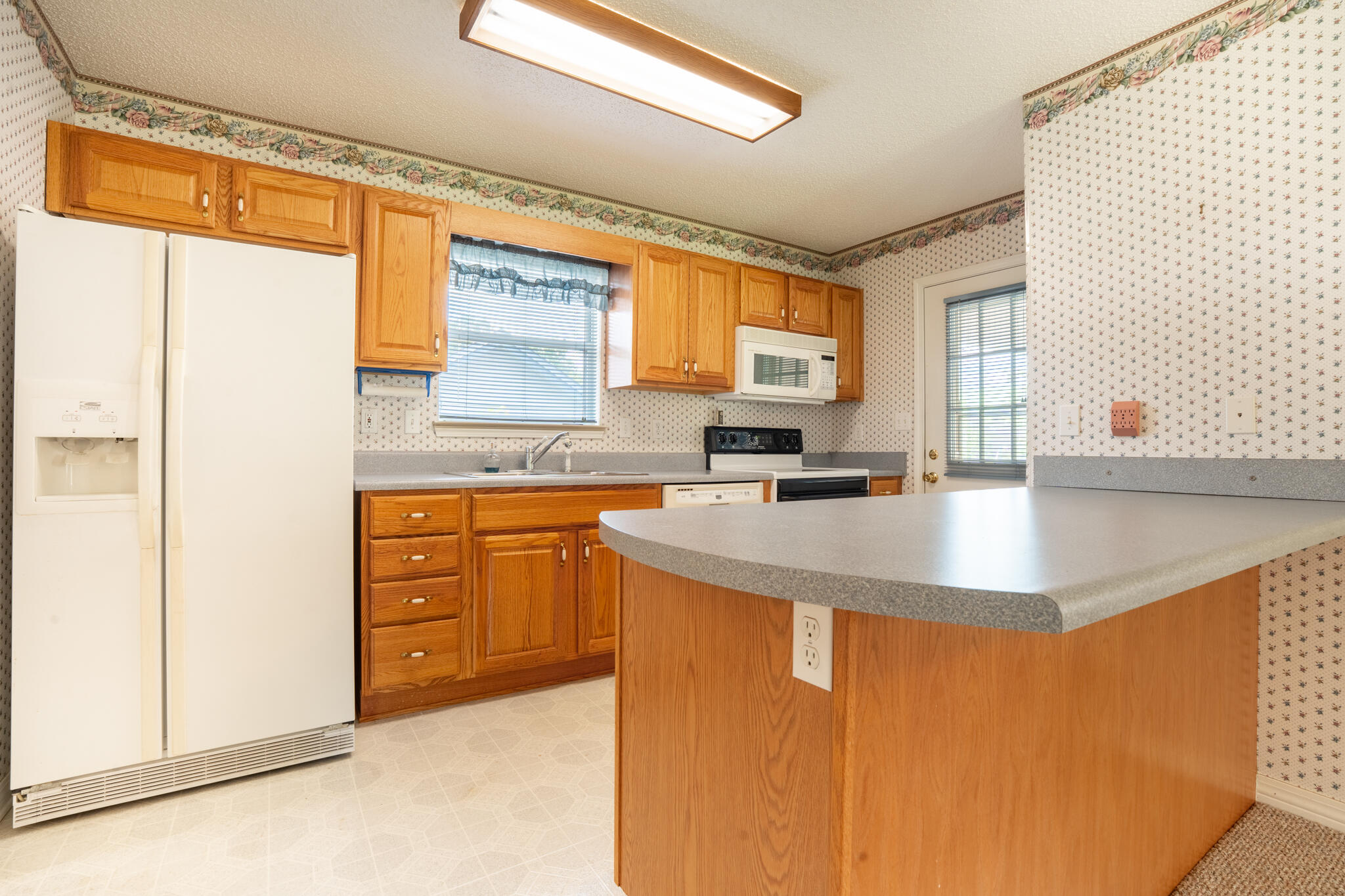 OCEAN CITY - Residential