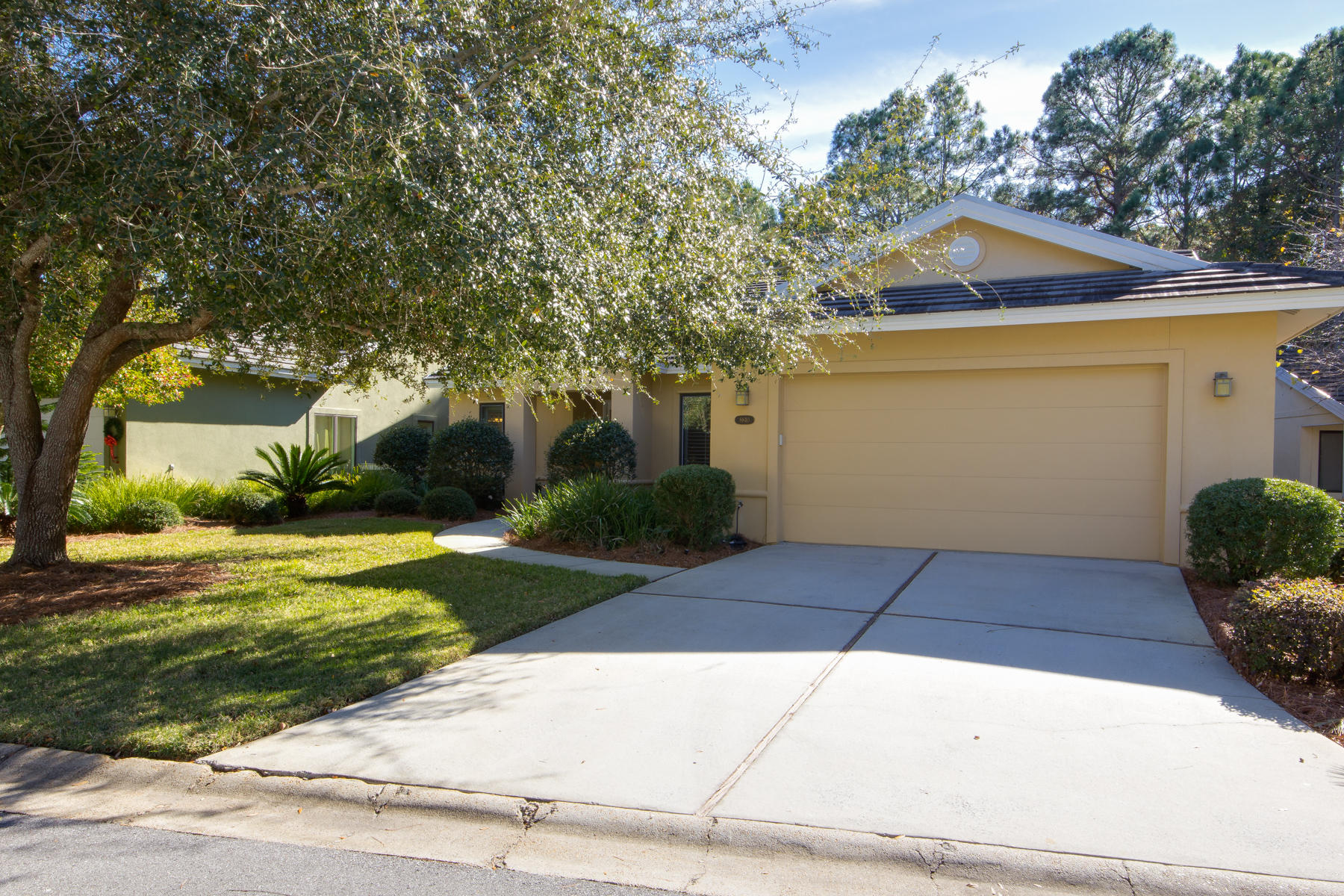 ST ANDREWS DRIVE AT SANDESTIN - Residential