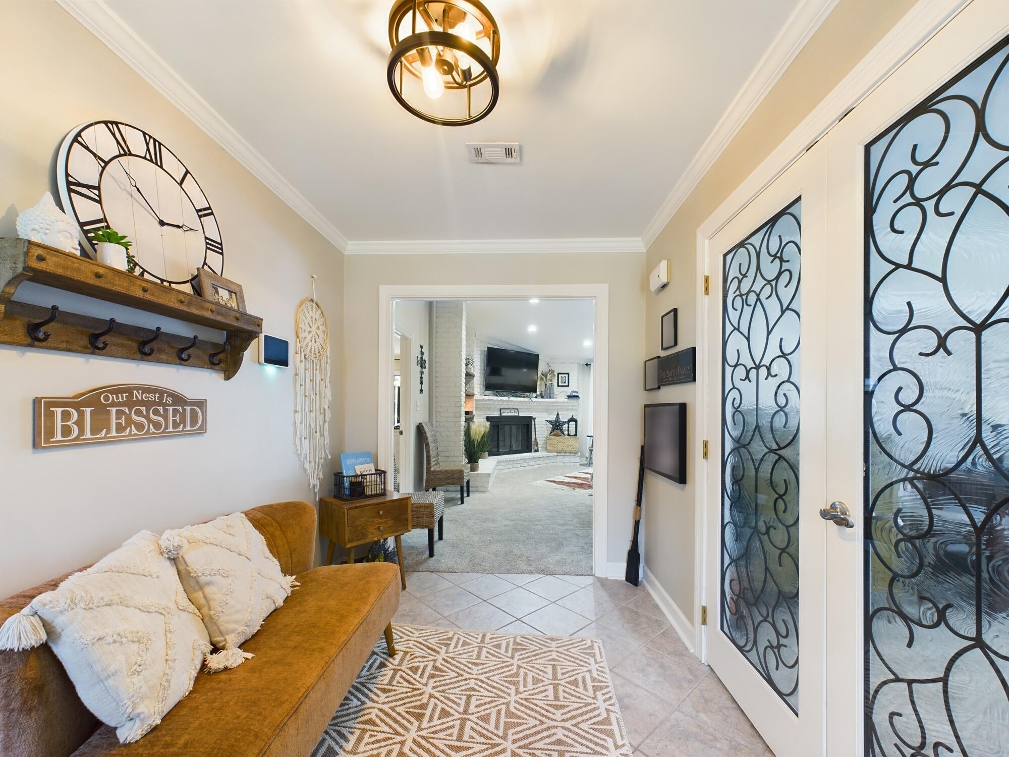 LAKE LORRAINE ESTATES - Residential
