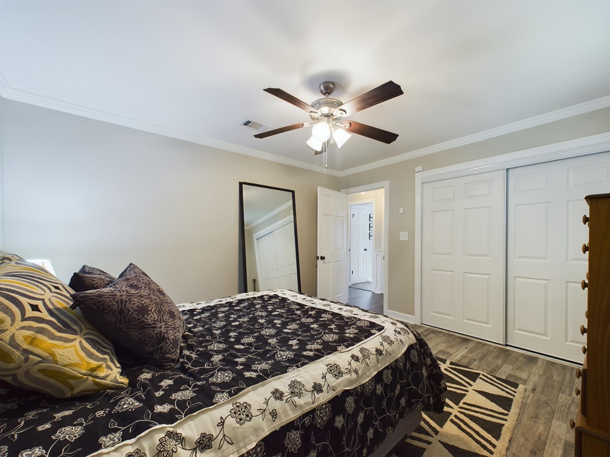 LAKE LORRAINE ESTATES - Residential