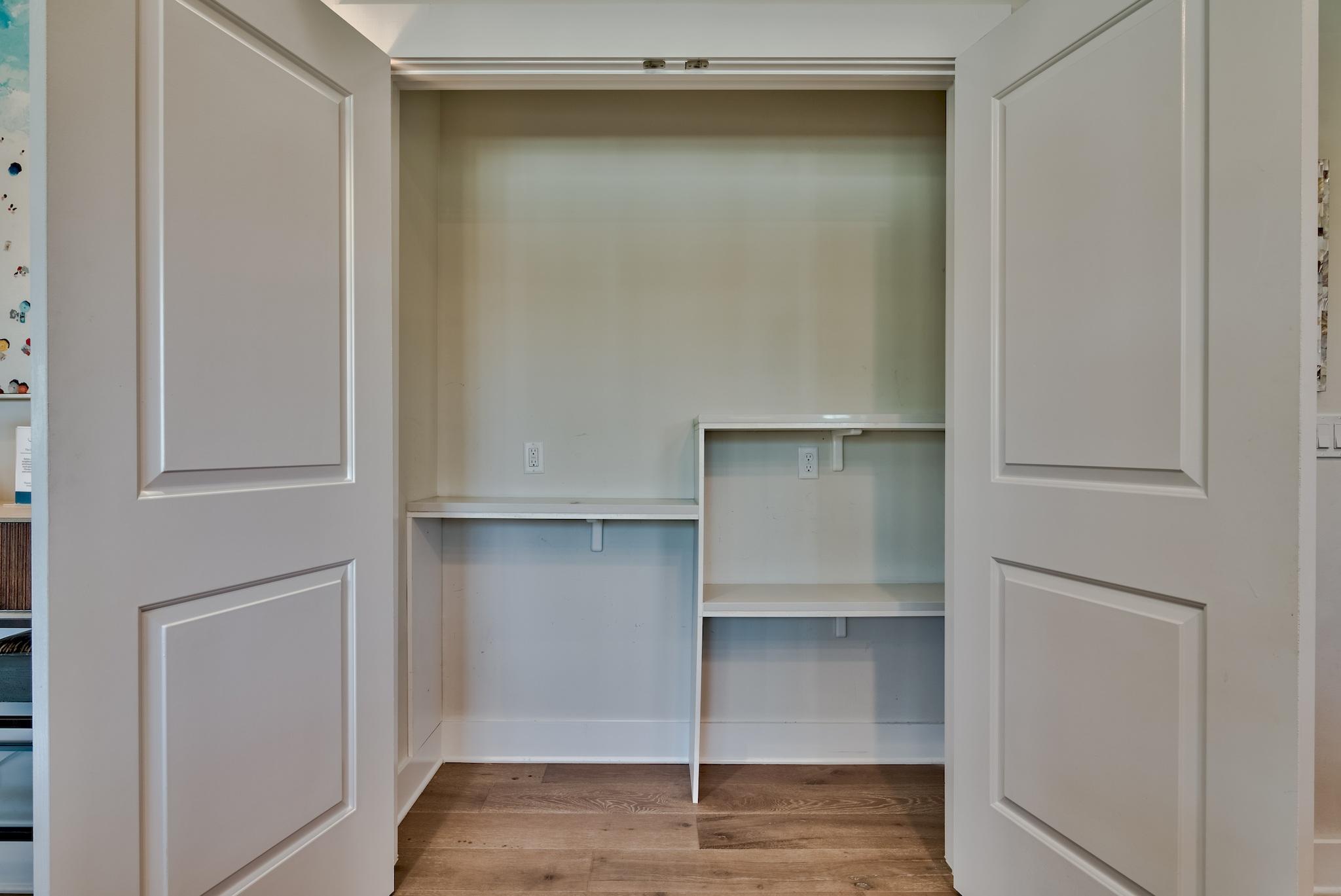 HENDERSON LOFTS - Residential