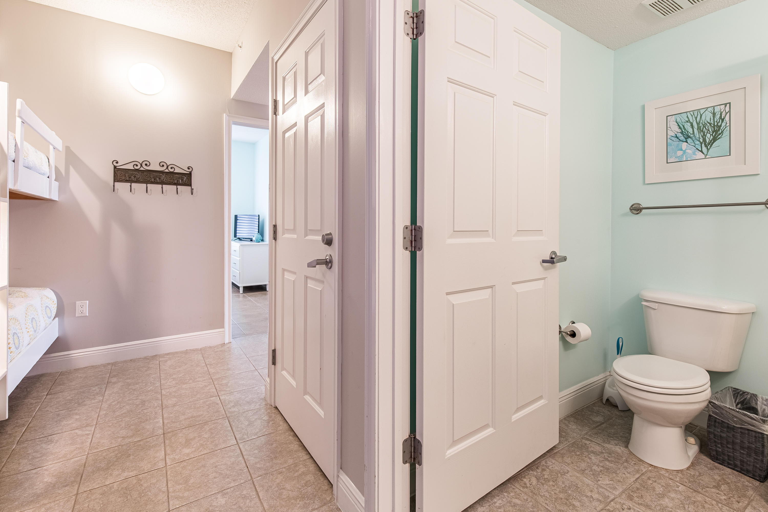 WATERS EDGE - Residential