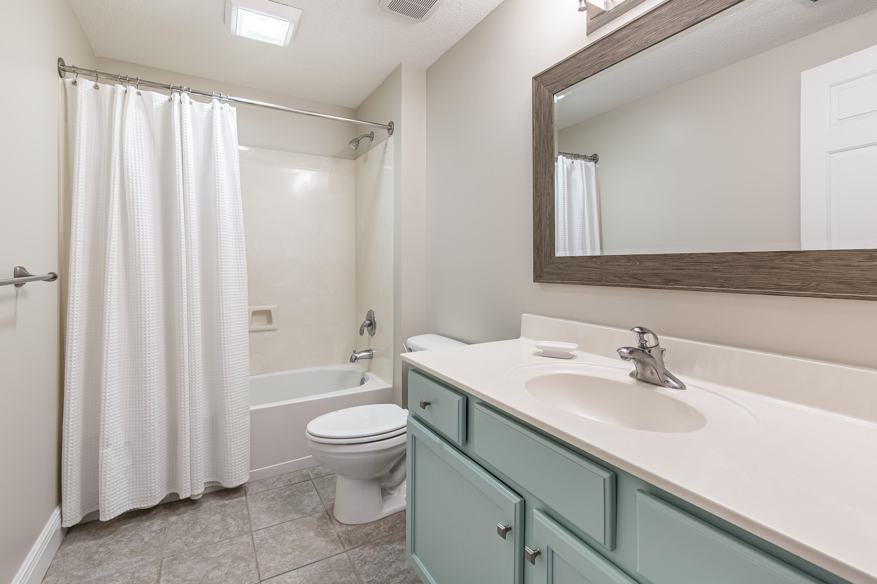 WATERS EDGE - Residential