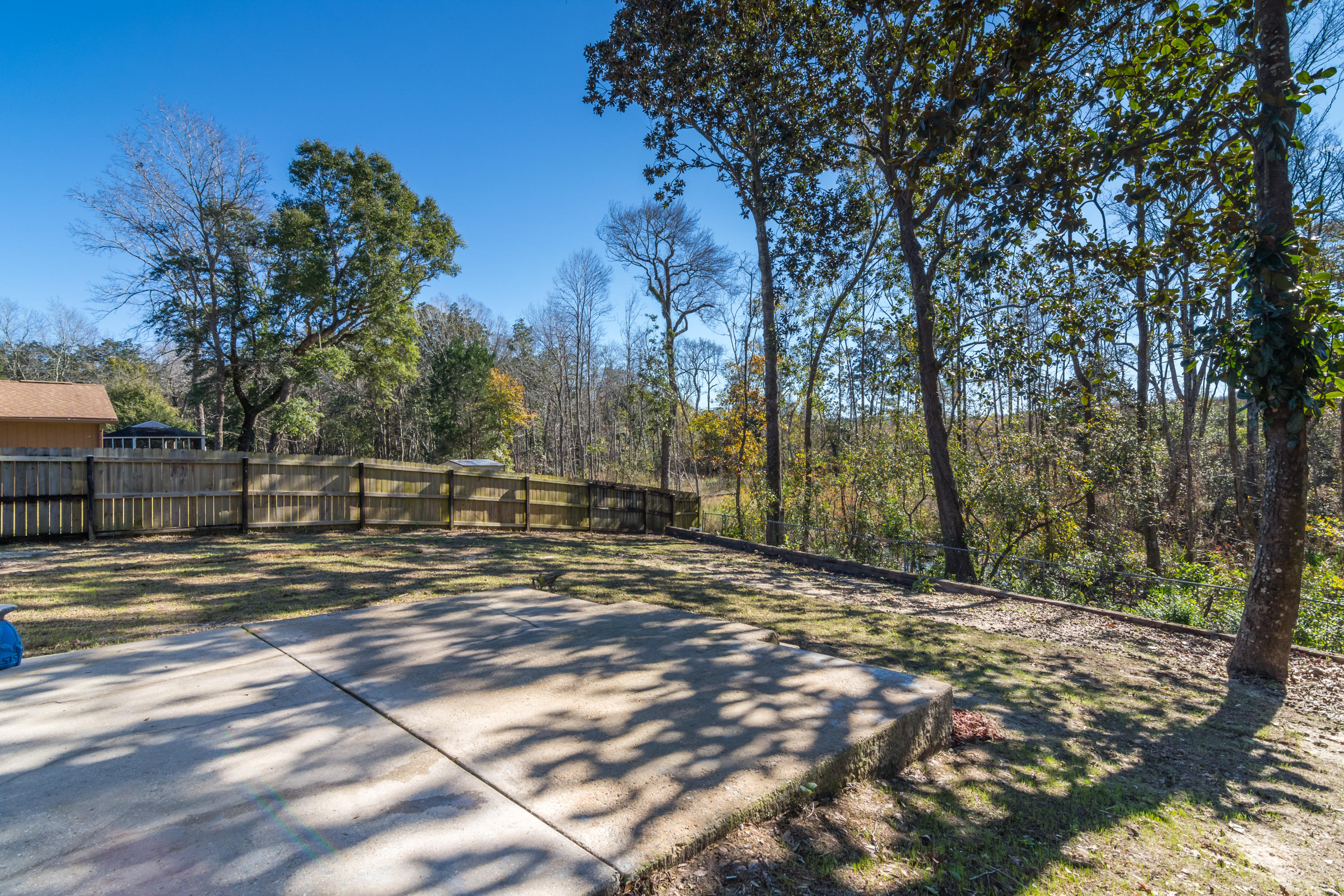 CREEKSIDE 4 - Residential