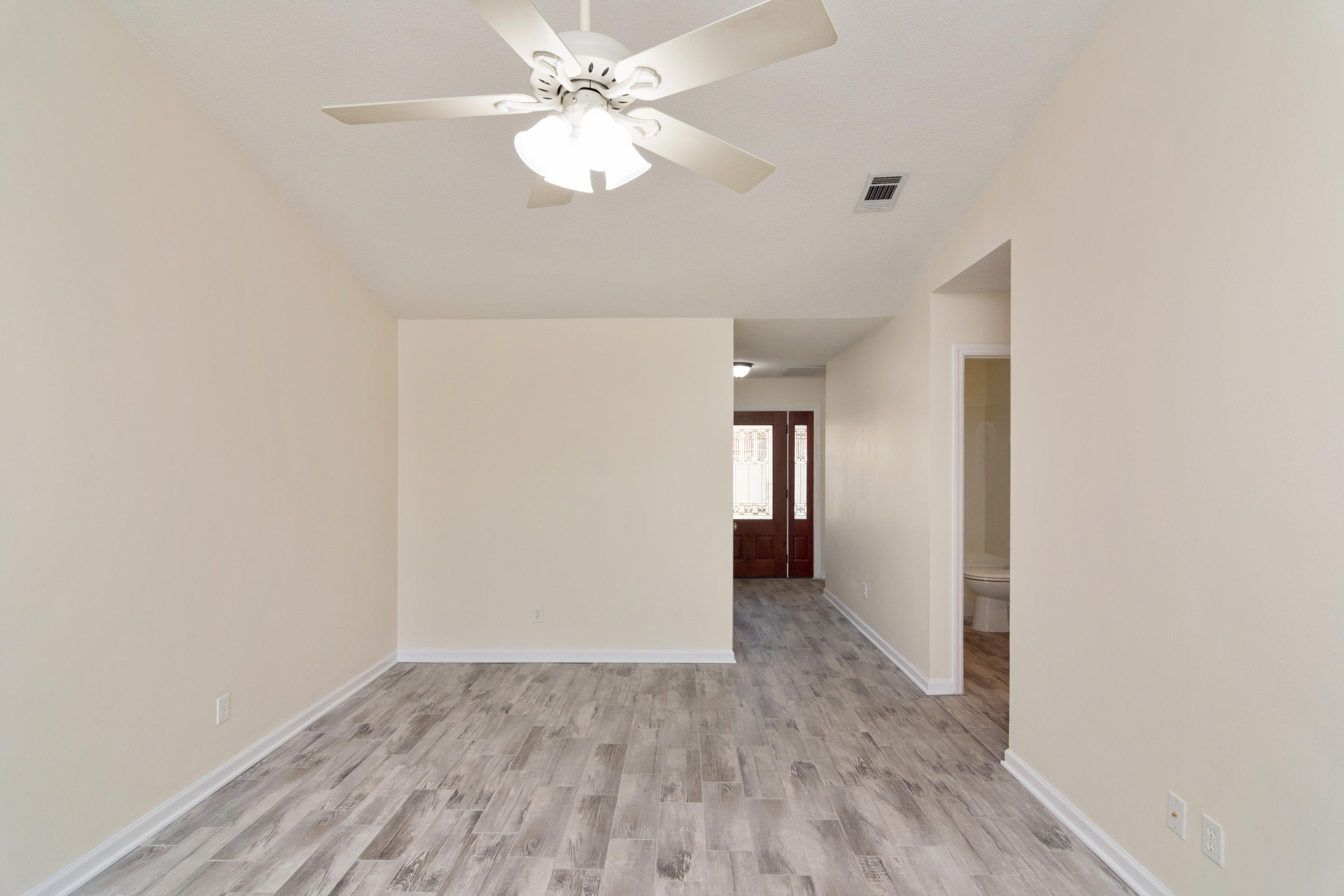 CREEKSIDE 4 - Residential