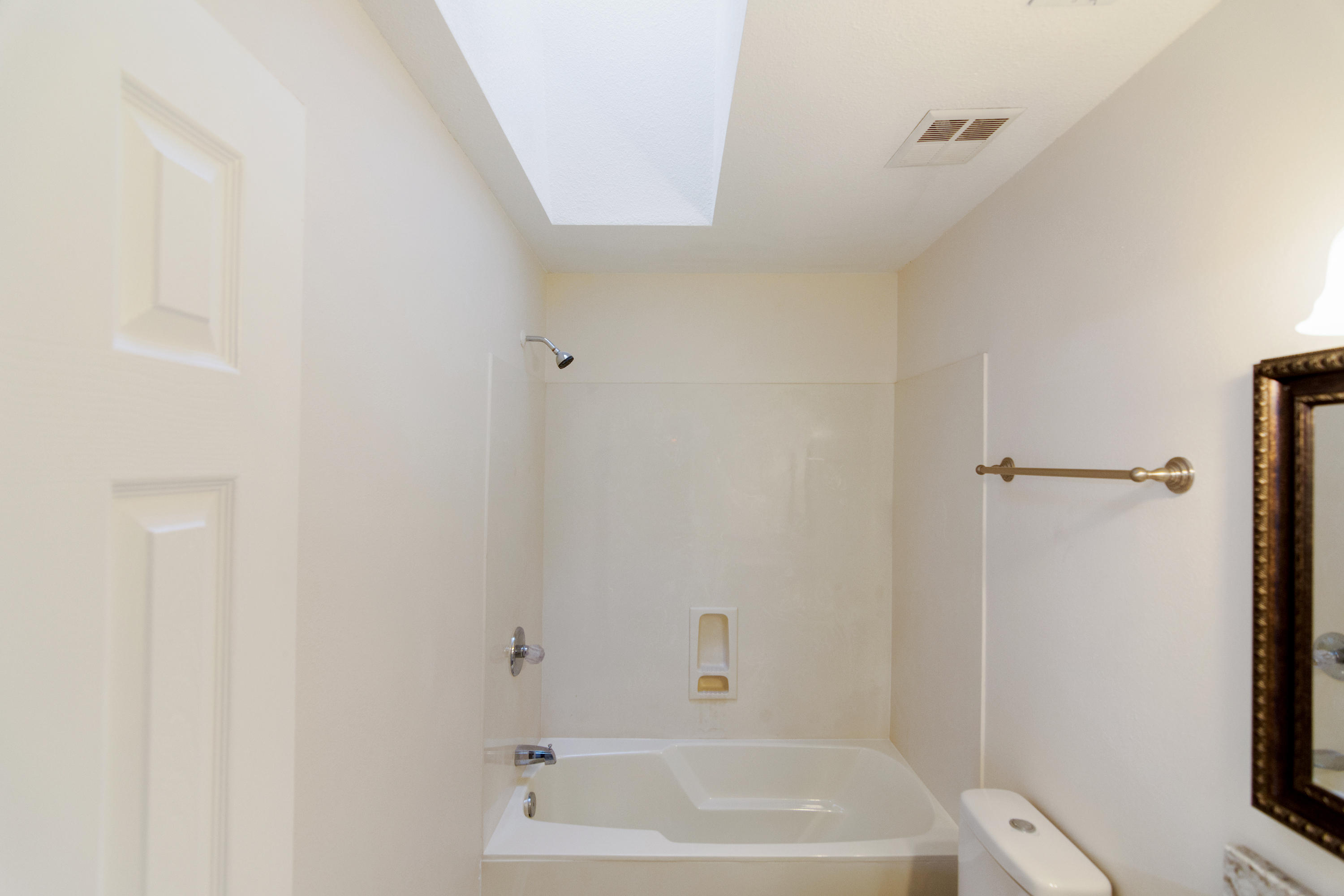 CREEKSIDE 4 - Residential