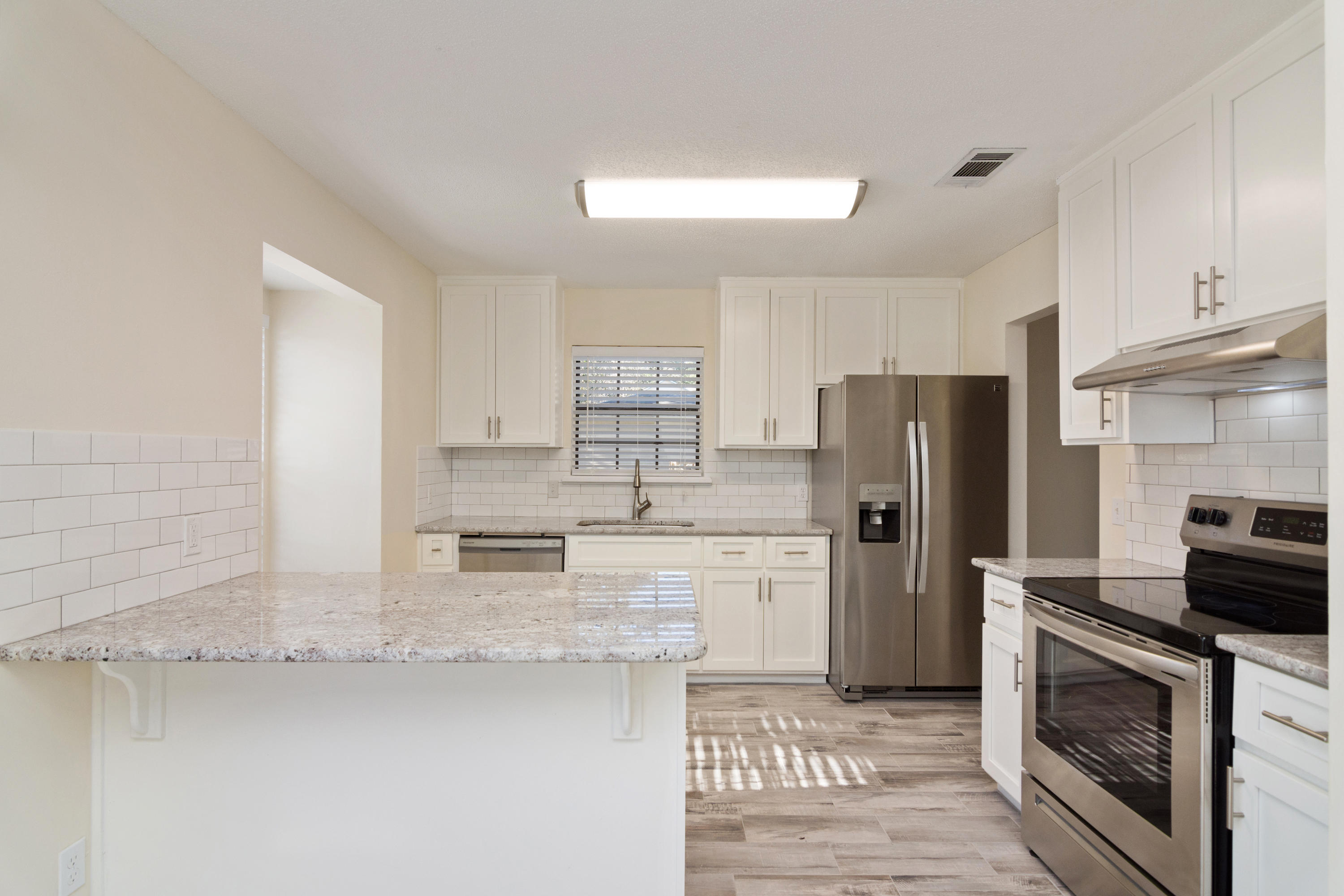 CREEKSIDE 4 - Residential