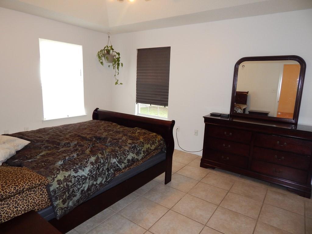 EAST BAY RIVER ESTATES - Residential