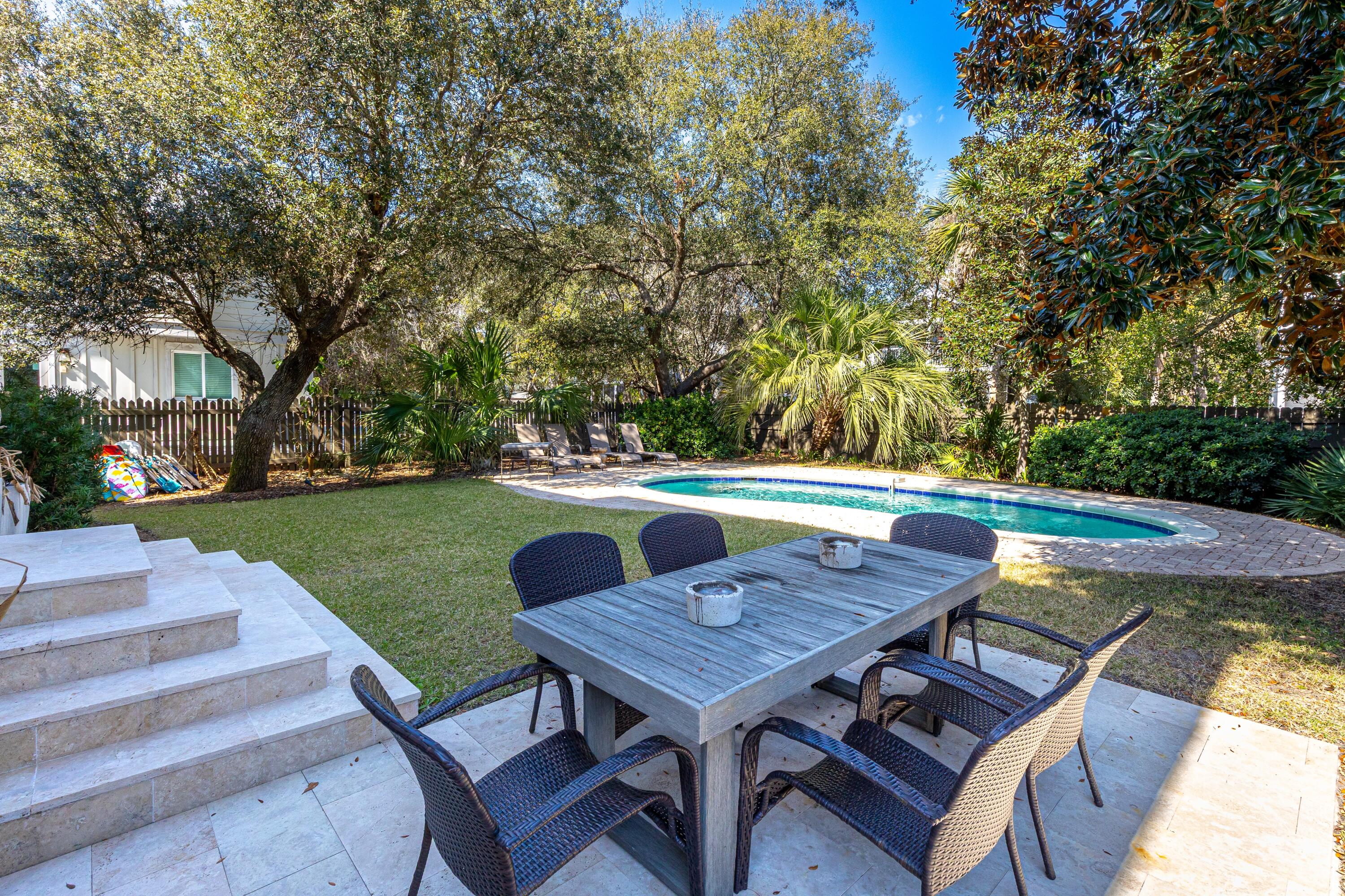GULF LAKE BEACHES ESTATES - Residential