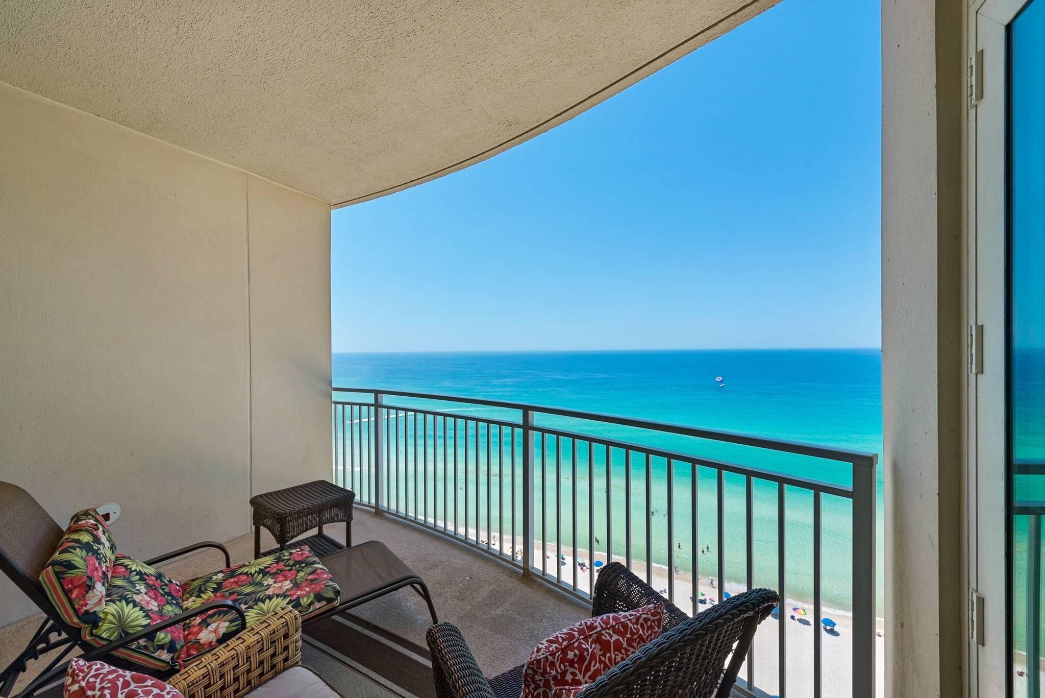 AQUA Beachside Resort - Residential