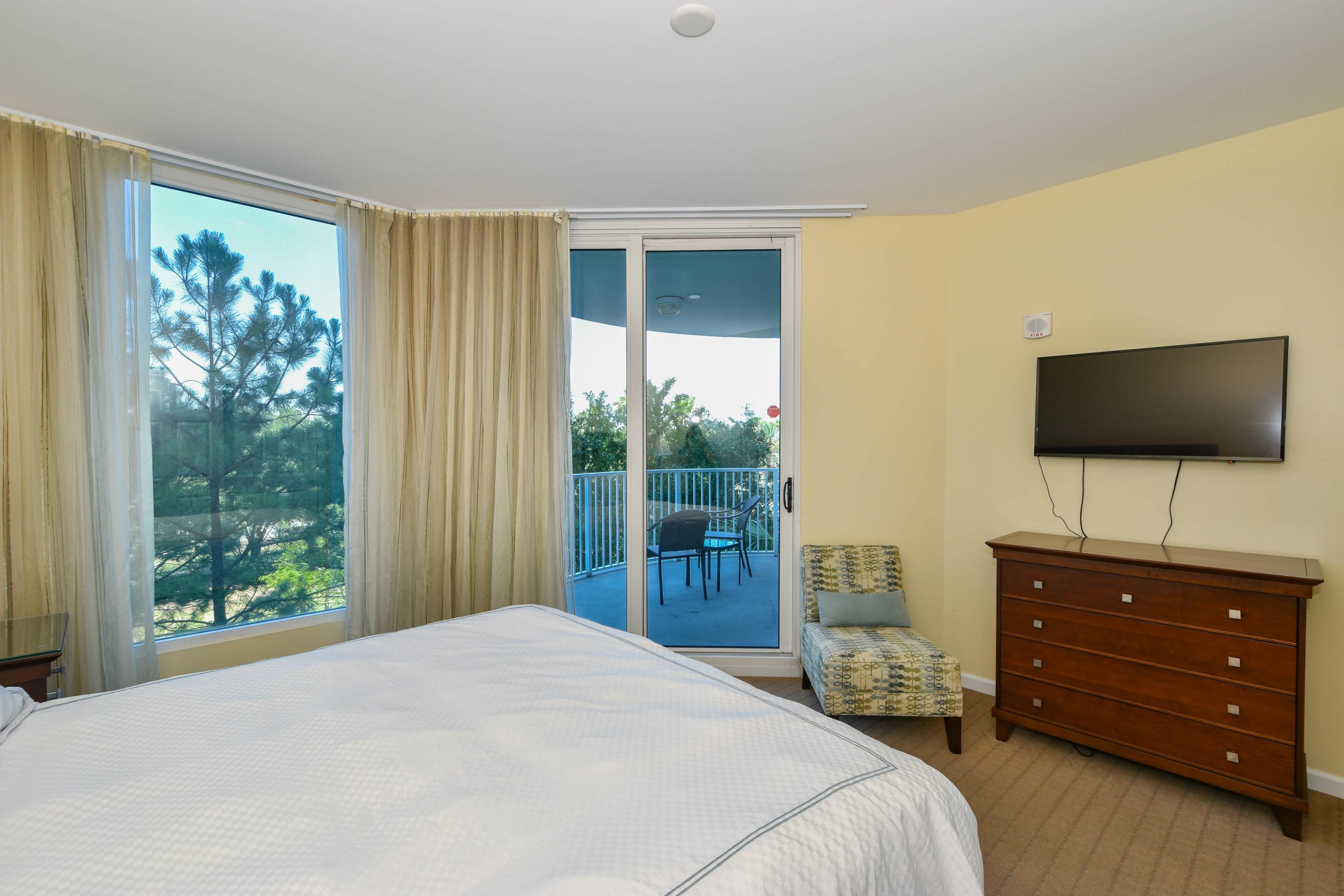 THE PALMS OF DESTIN - Residential