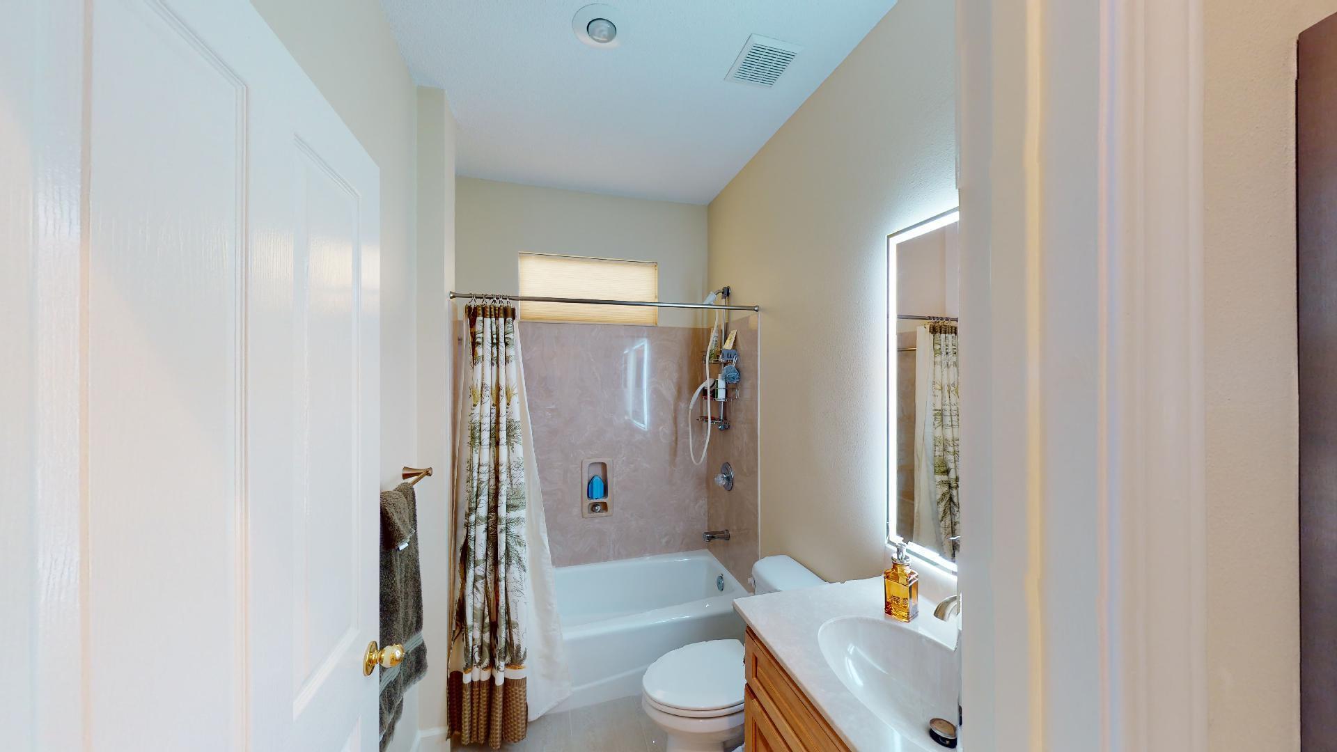 DANA POINTE - Residential