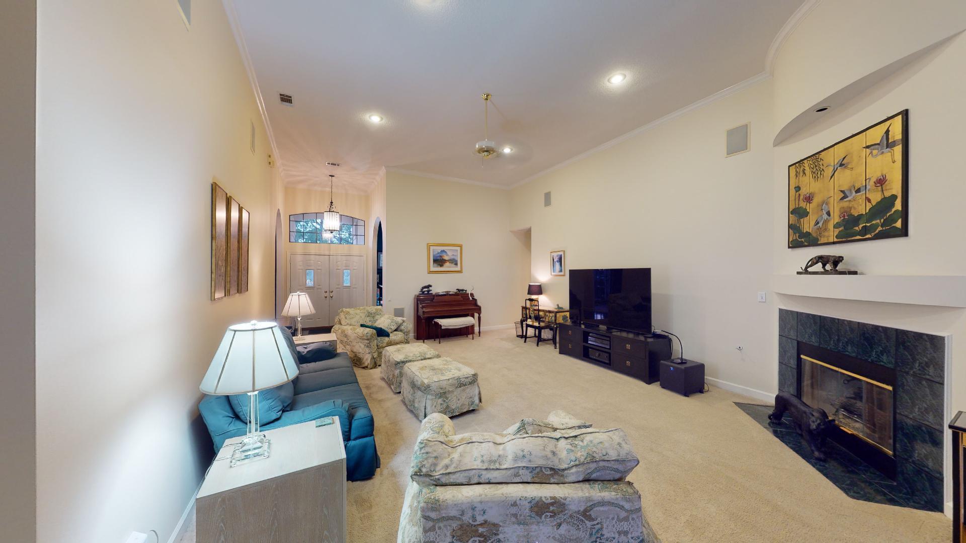 DANA POINTE - Residential