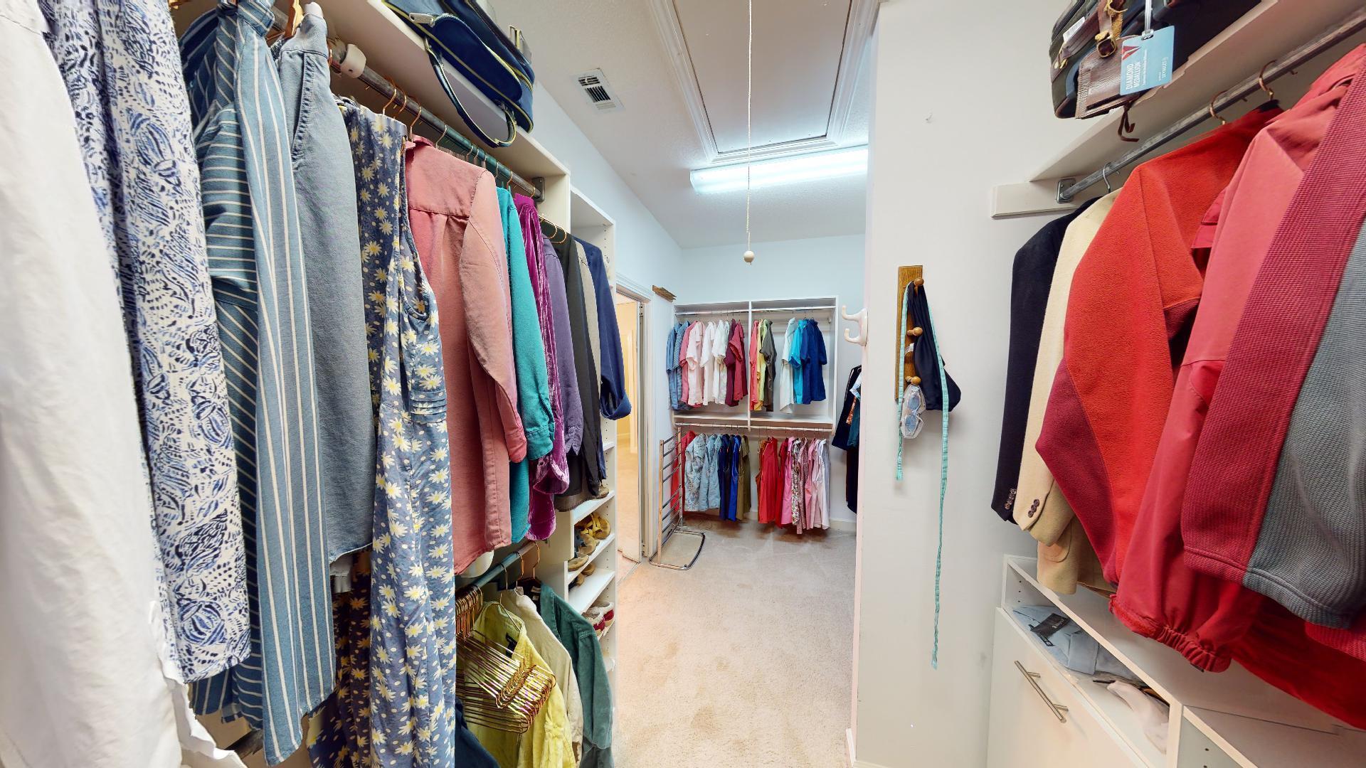 DANA POINTE - Residential