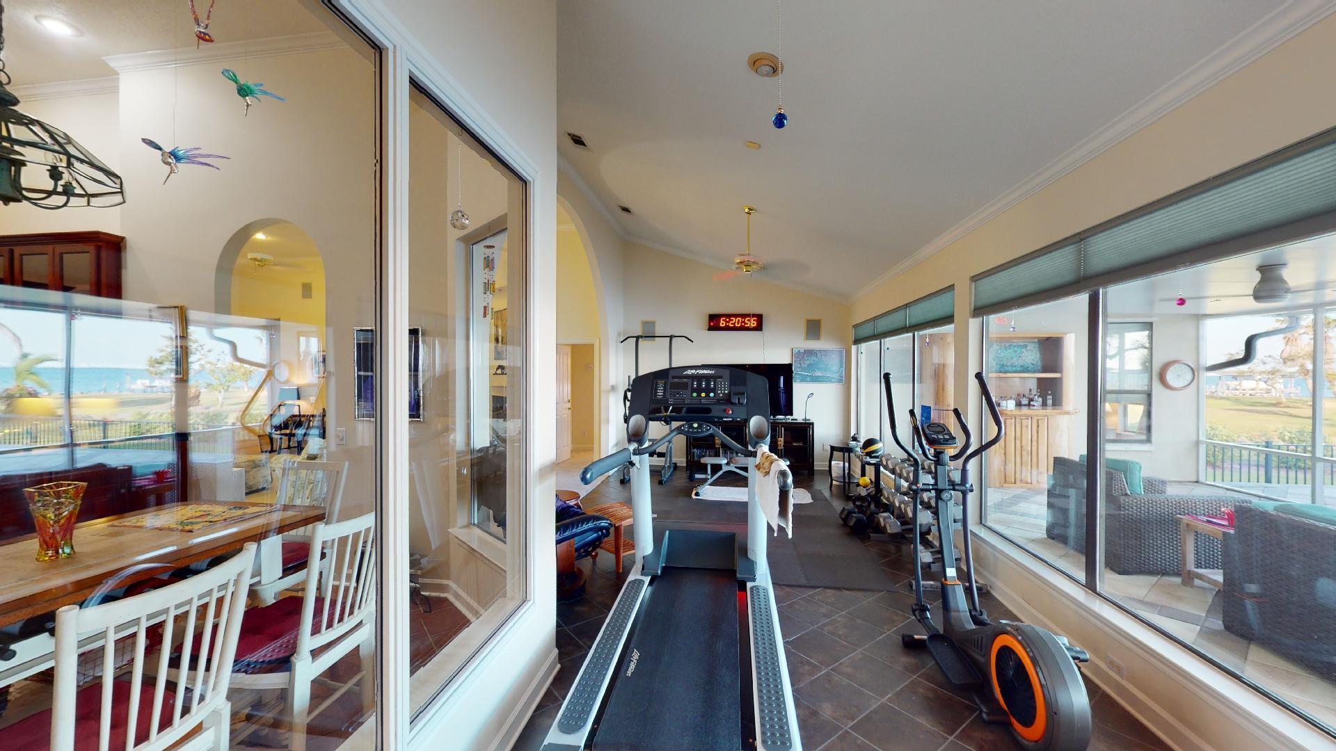 DANA POINTE - Residential