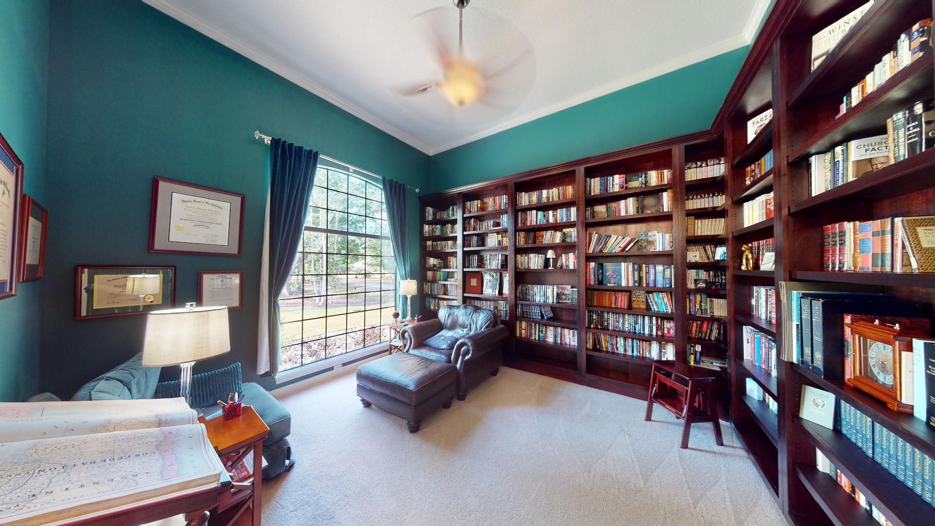 DANA POINTE - Residential