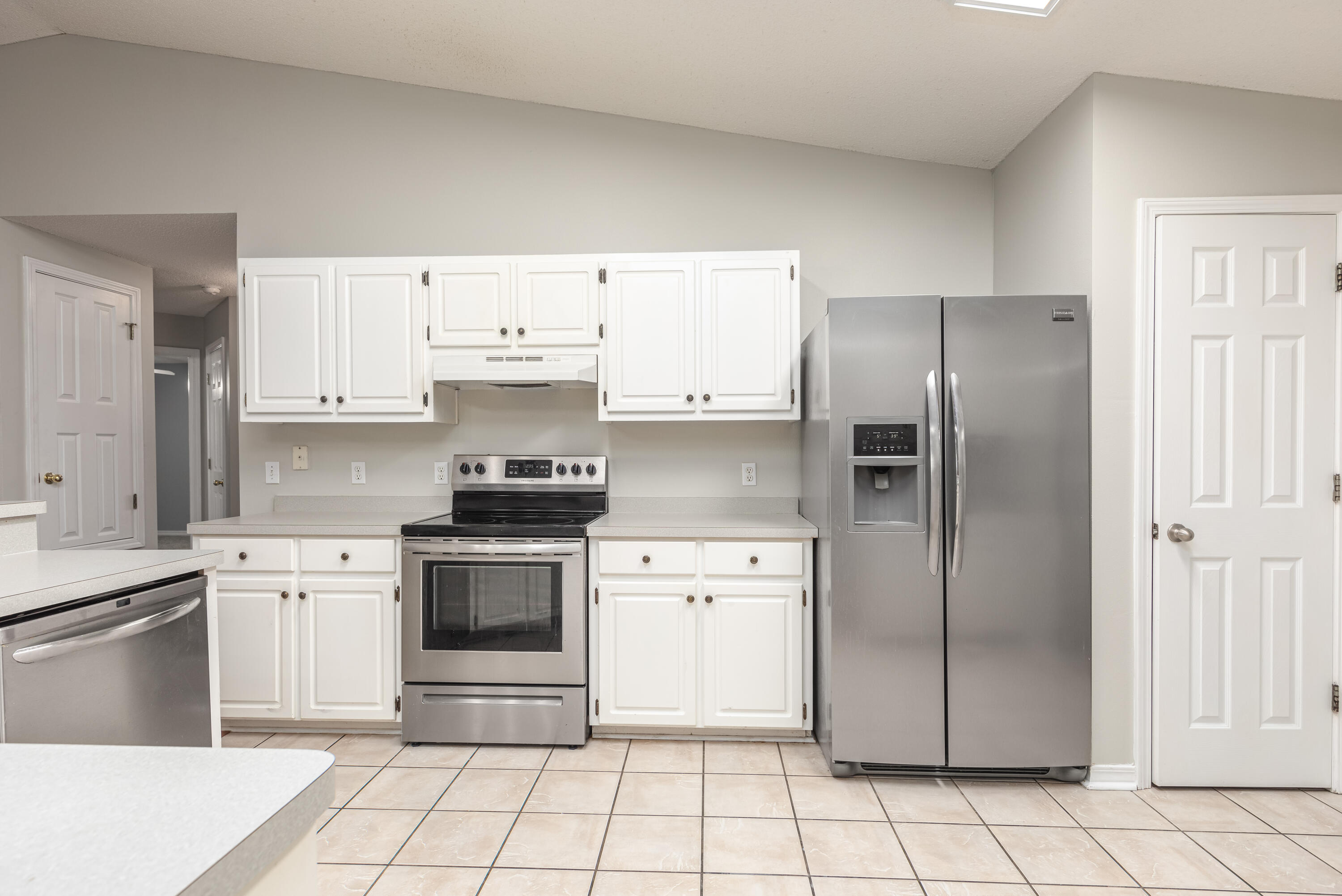 RIVERCHASE S/D PH 2 - Residential