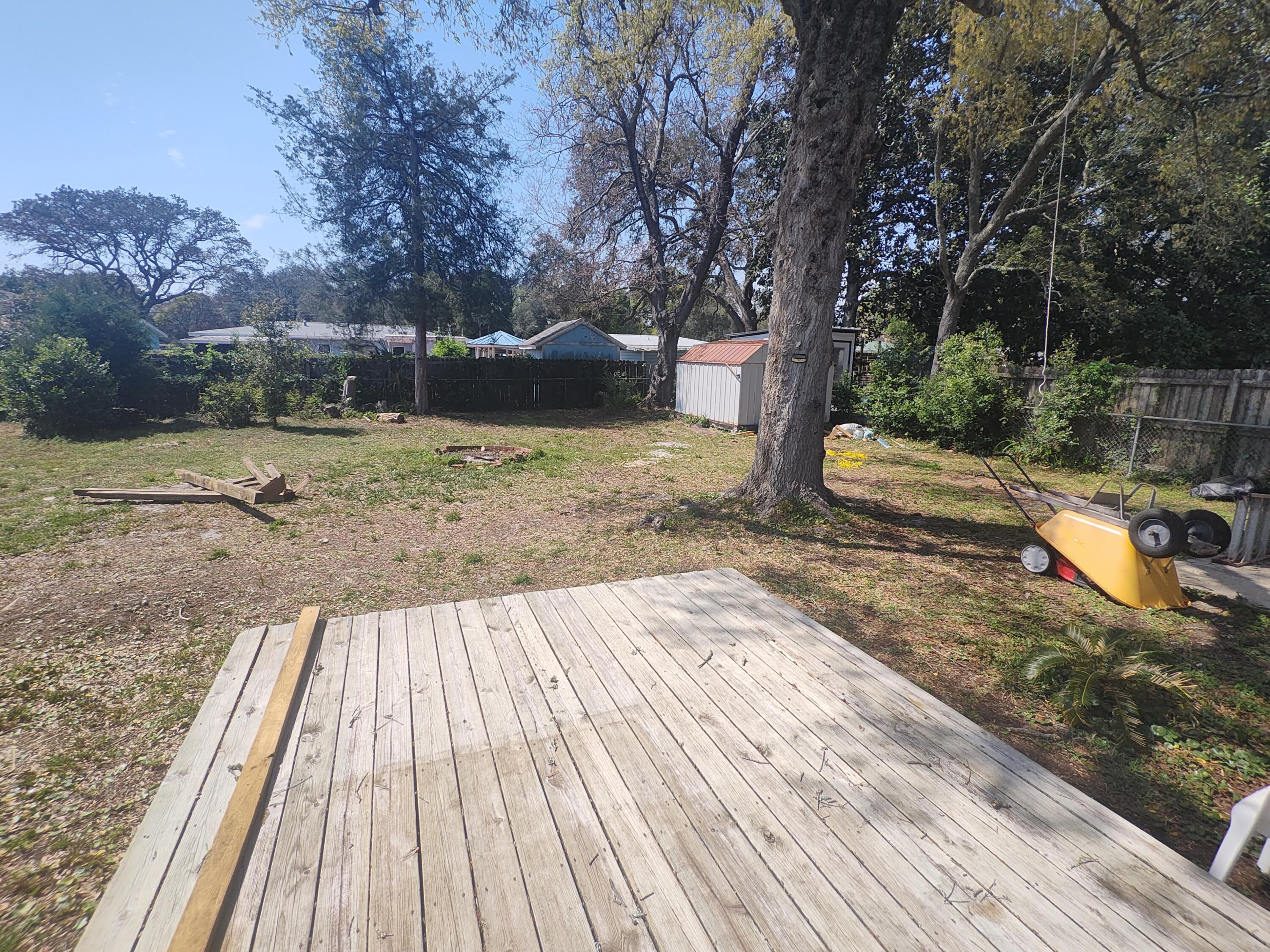 WINTHROP PLACE - Residential