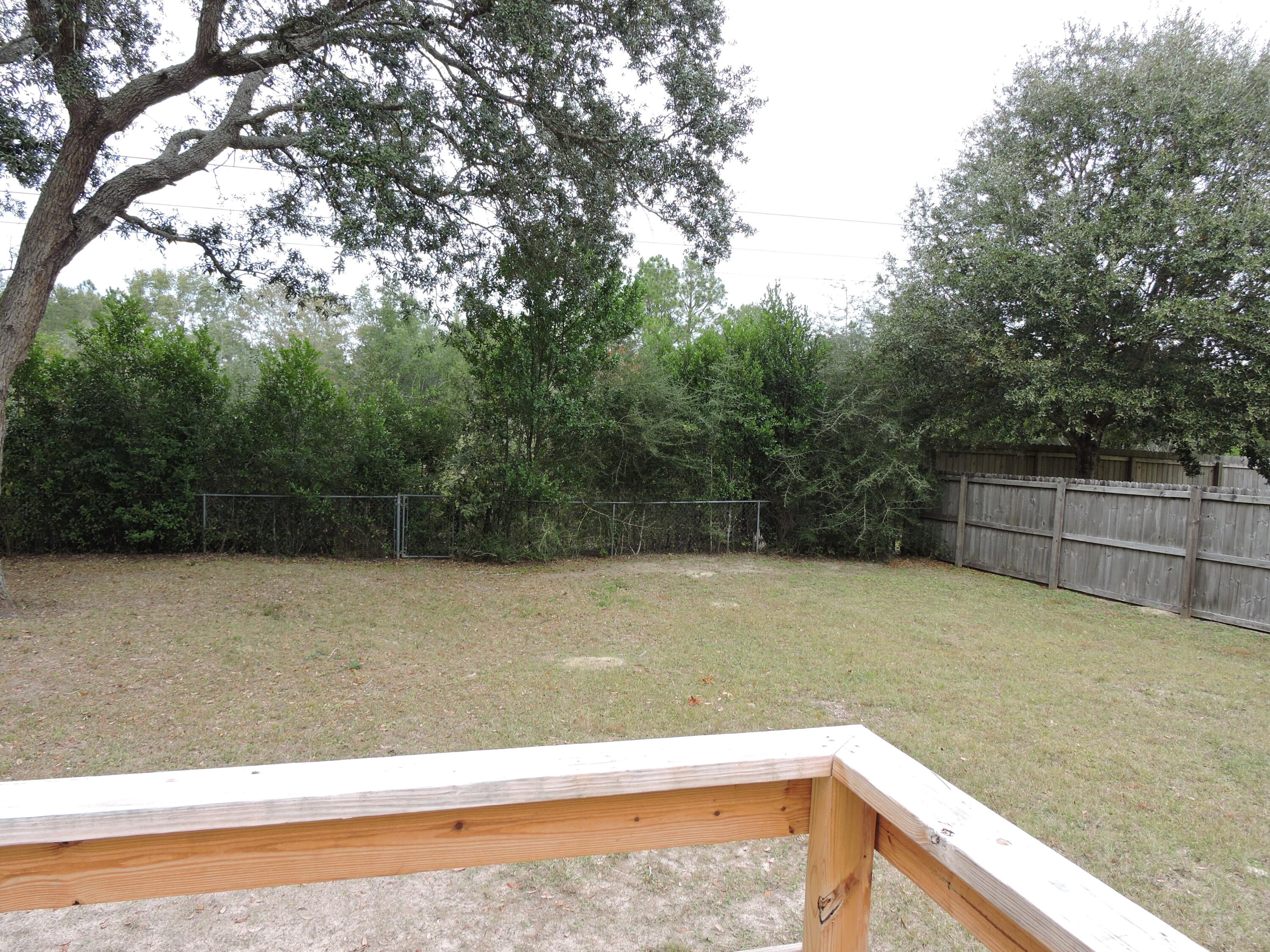 COUNTRYVIEW ESTATES 1ST ADDN - Residential Lease