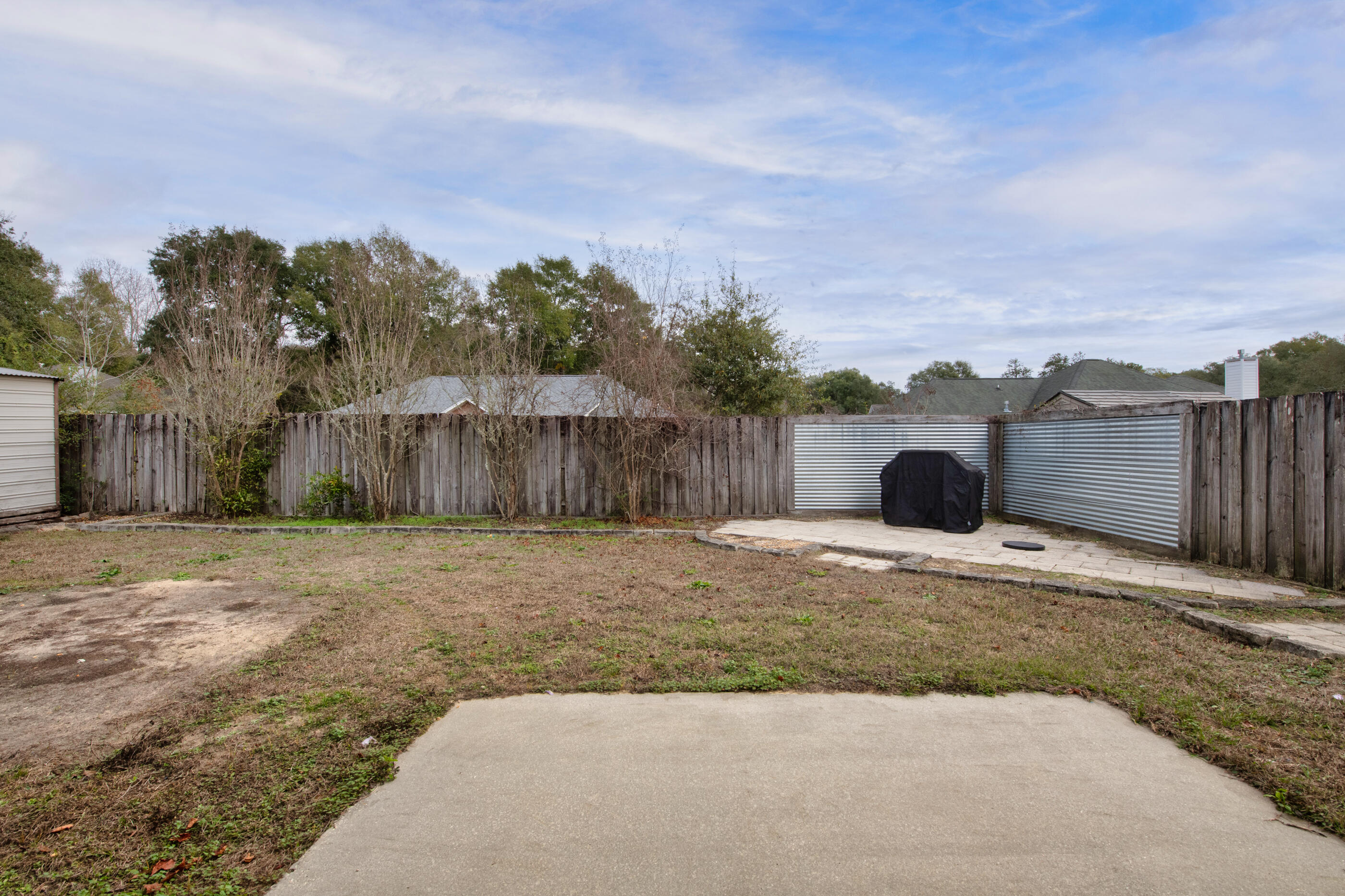 DUGGAN POND ESTATES - Residential