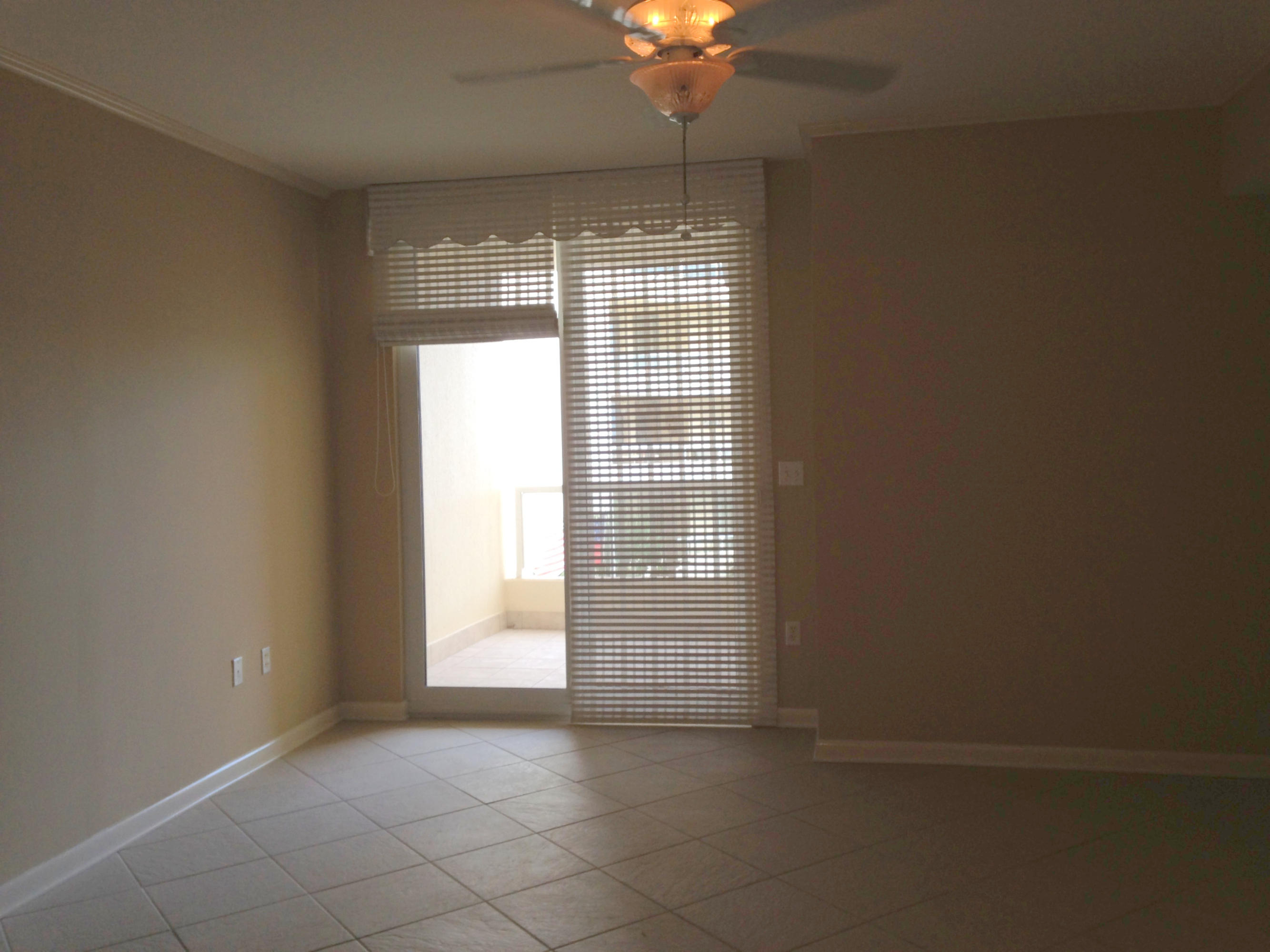 EAST PASS TOWERS CONDO PH 2 - Residential