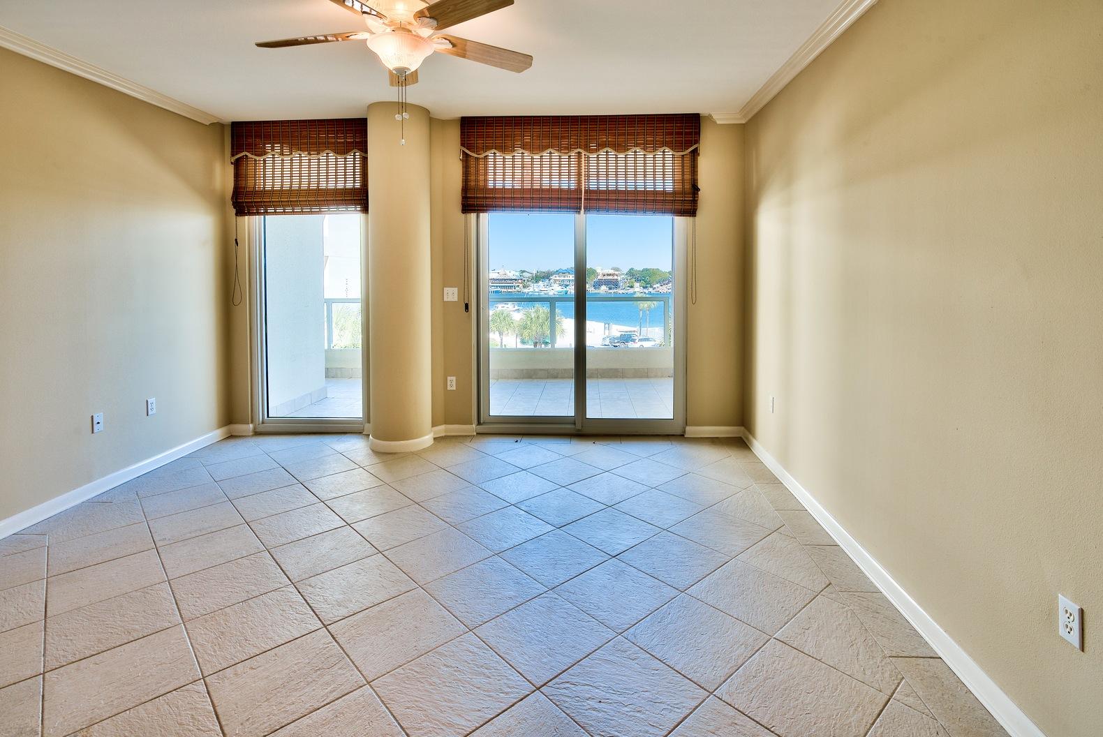 EAST PASS TOWERS CONDO PH 2 - Residential