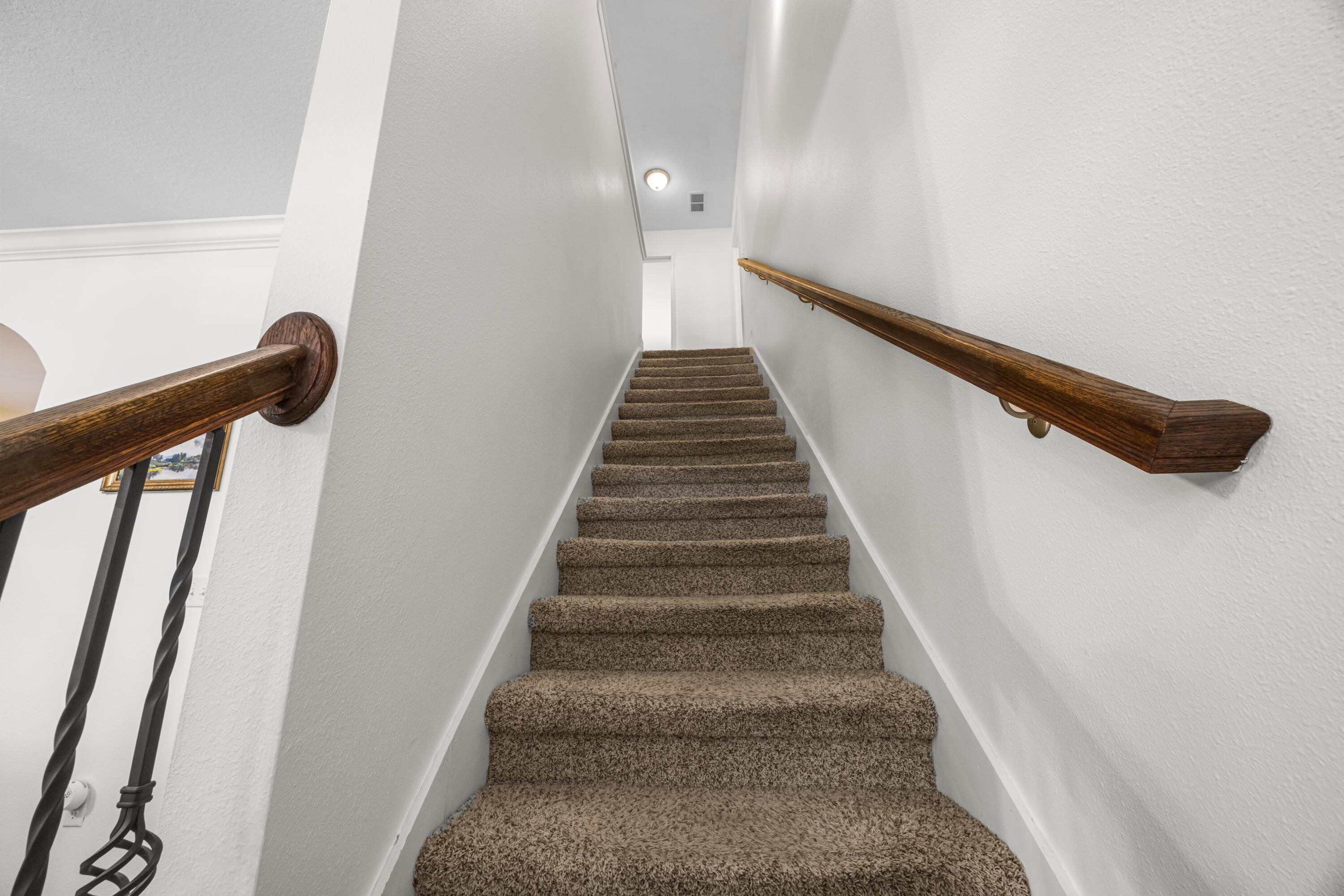 Mosaic Oaks - Residential